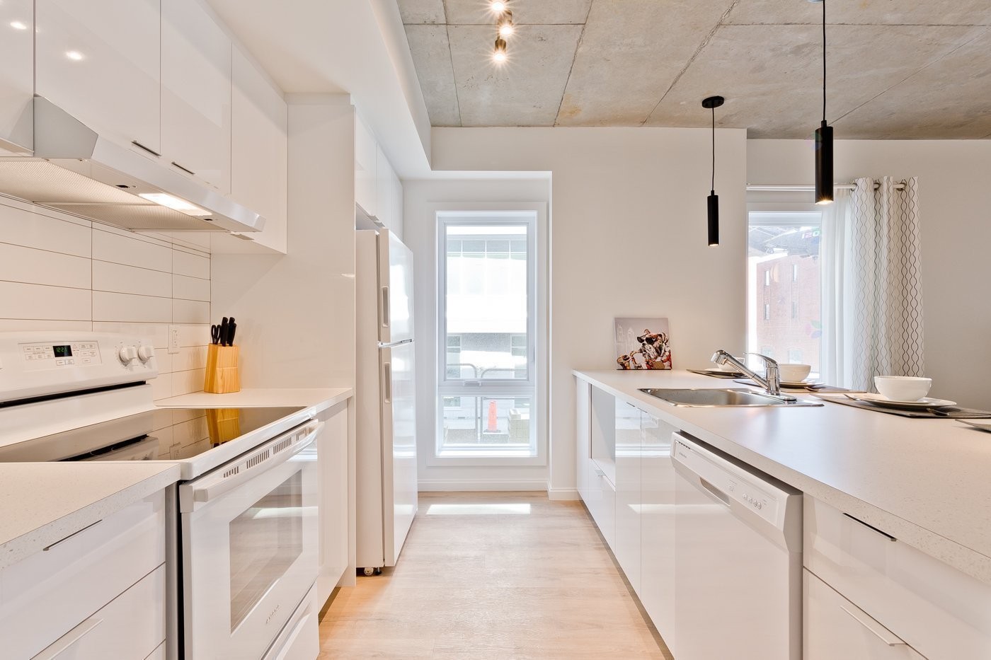 









81


Rue Wellington S.

, 402,
Sherbrooke (Les Nations),




QC
J1H5C8

