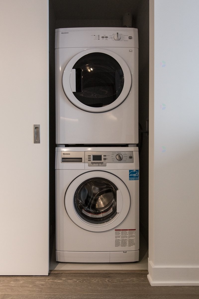 









1188


Rue St-Antoine O.

, 1911,
Montréal (Ville-Marie),




QC
H3C1B4

