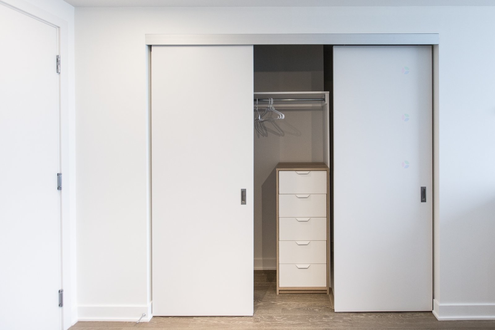 









1188


Rue St-Antoine O.

, 1911,
Montréal (Ville-Marie),




QC
H3C1B4

