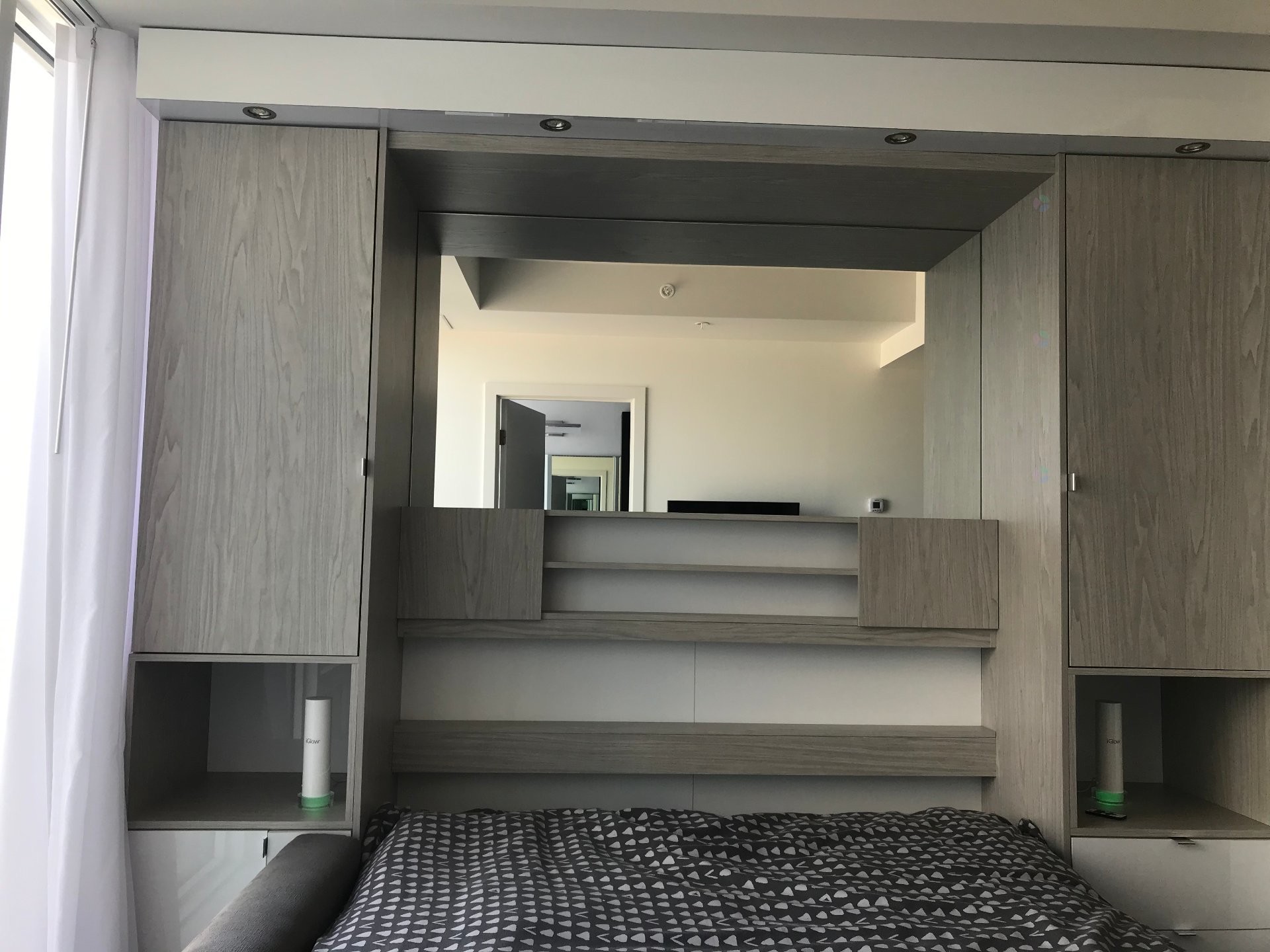 









1188


Rue St-Antoine O.

, 1911,
Montréal (Ville-Marie),




QC
H3C1B4

