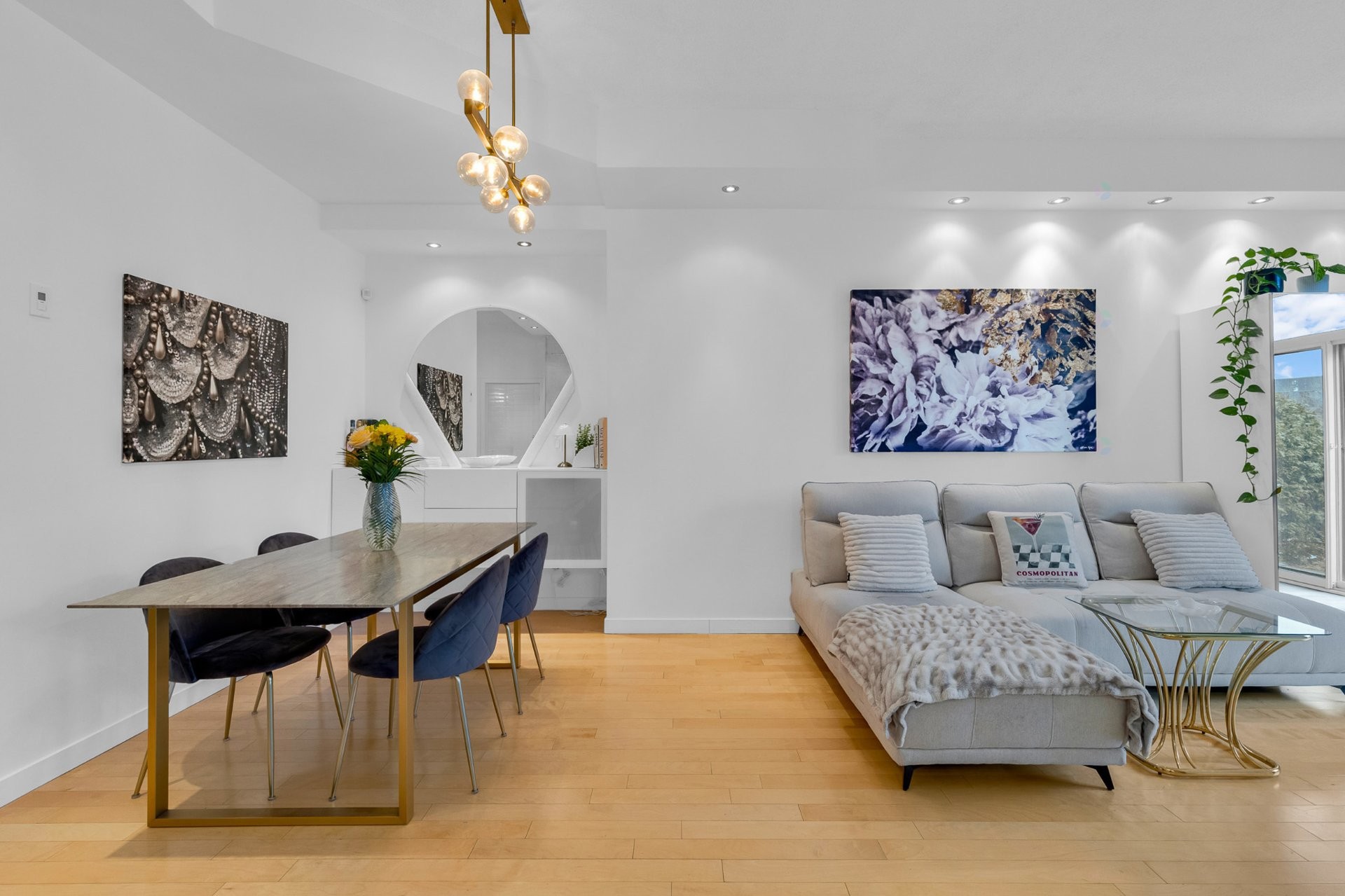 









2305


Rue Remembrance

, 117,
Montréal (Lachine),




QC
H8S0A9

