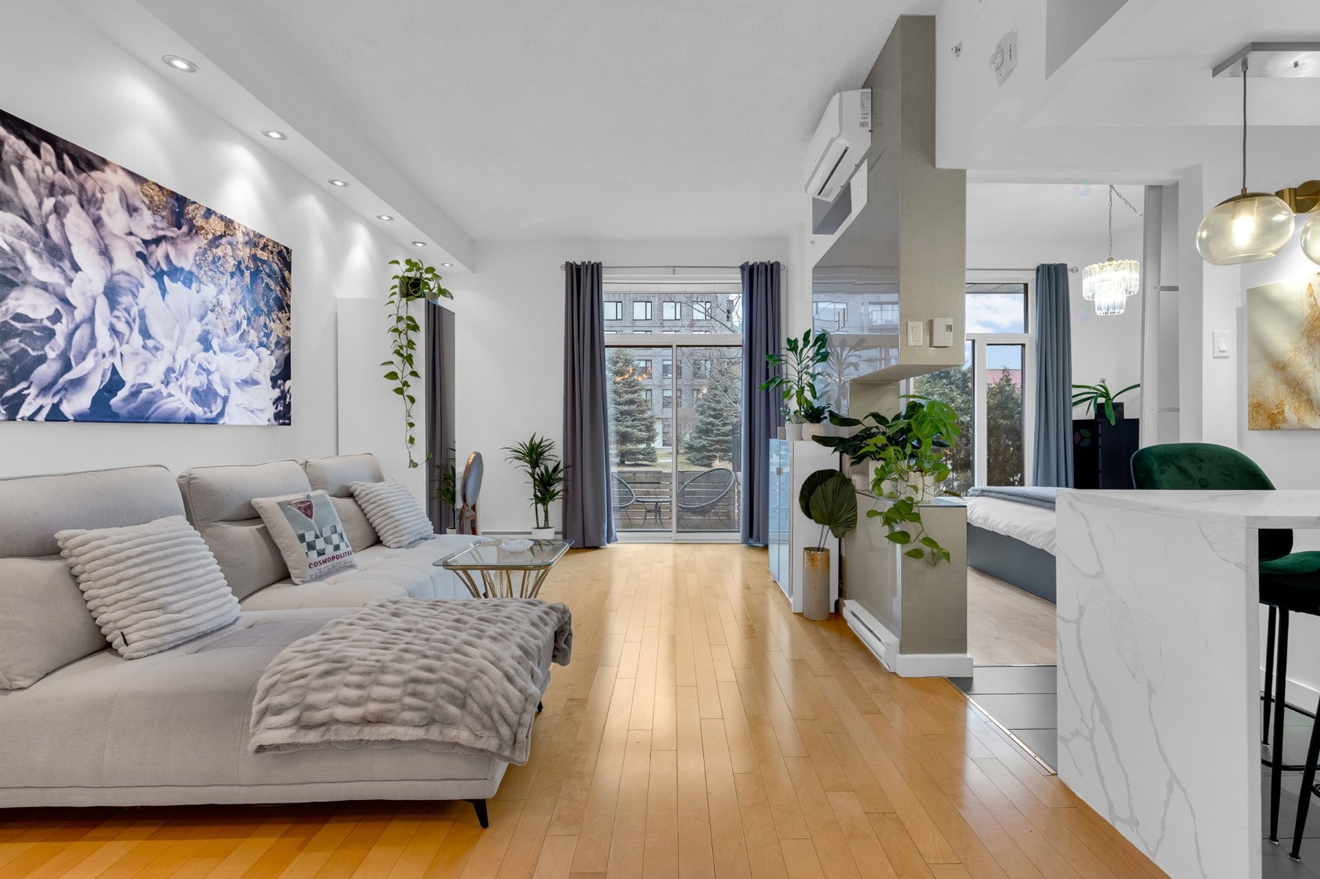 









2305


Rue Remembrance

, 117,
Montréal (Lachine),




QC
H8S0A9

