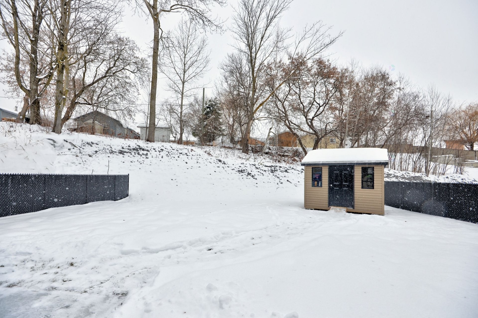









2190


Place des Jardins

,
Saint-Félix-de-Valois,




QC
J0K2M0

