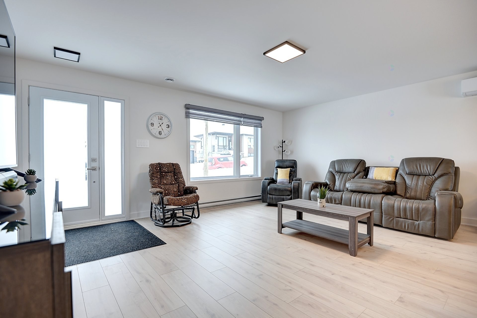 









2190


Place des Jardins

,
Saint-Félix-de-Valois,




QC
J0K2M0

