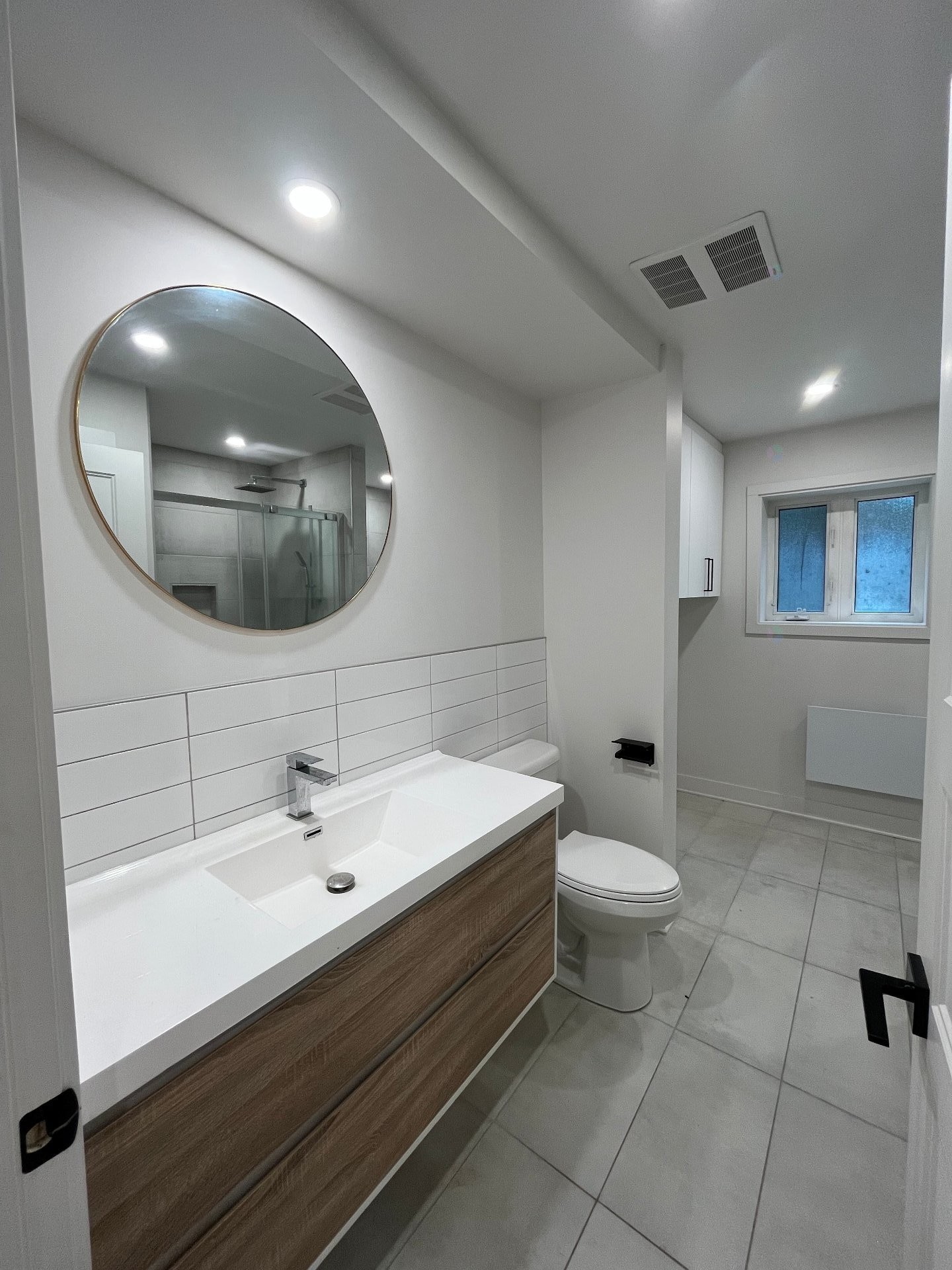 









162


Rue Gagné

, 3,
Vaudreuil-Dorion,




QC
J7V1H7

