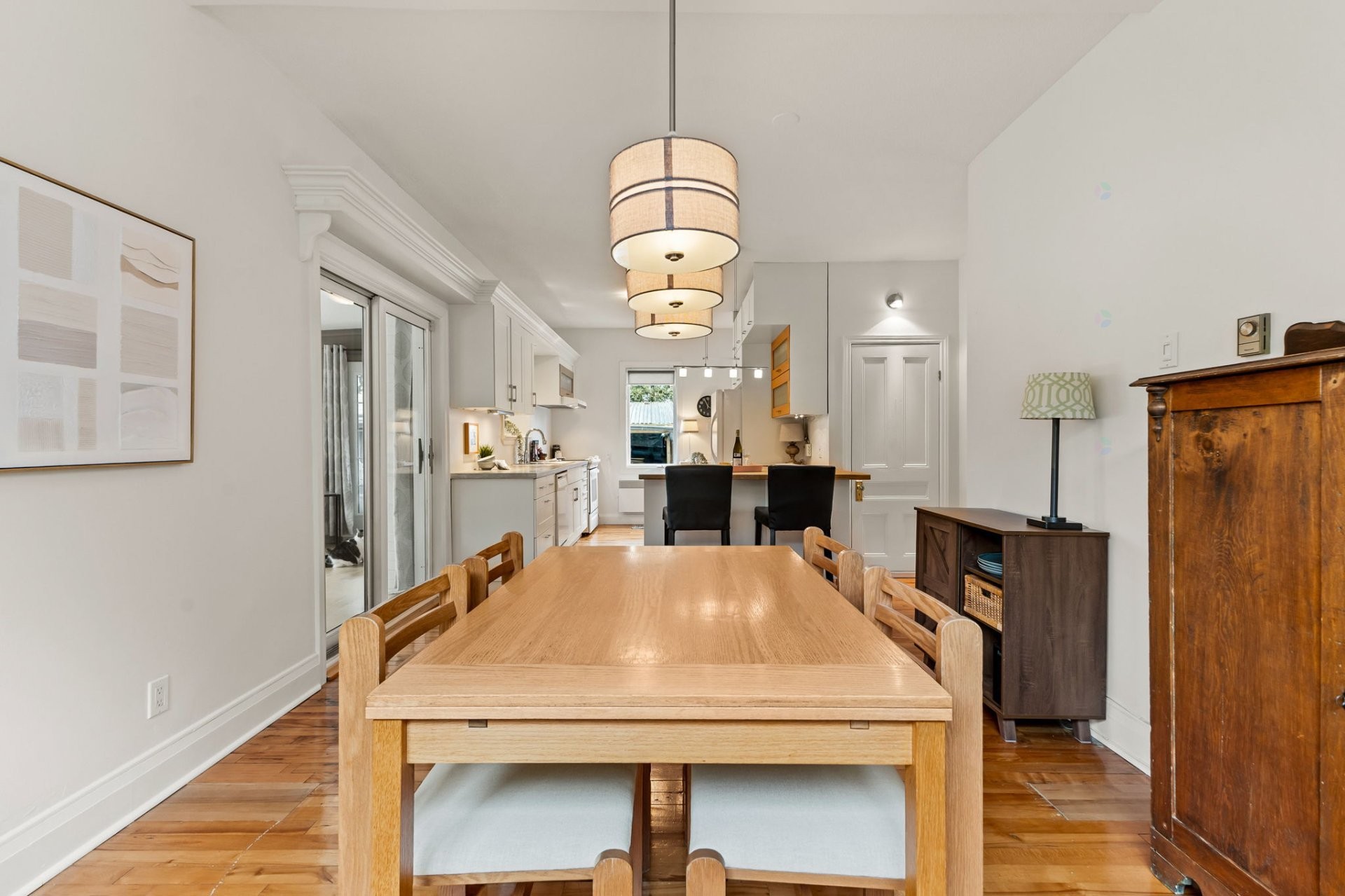 









591


Rue David

,
Gatineau (Buckingham),




QC
J8L2A9

