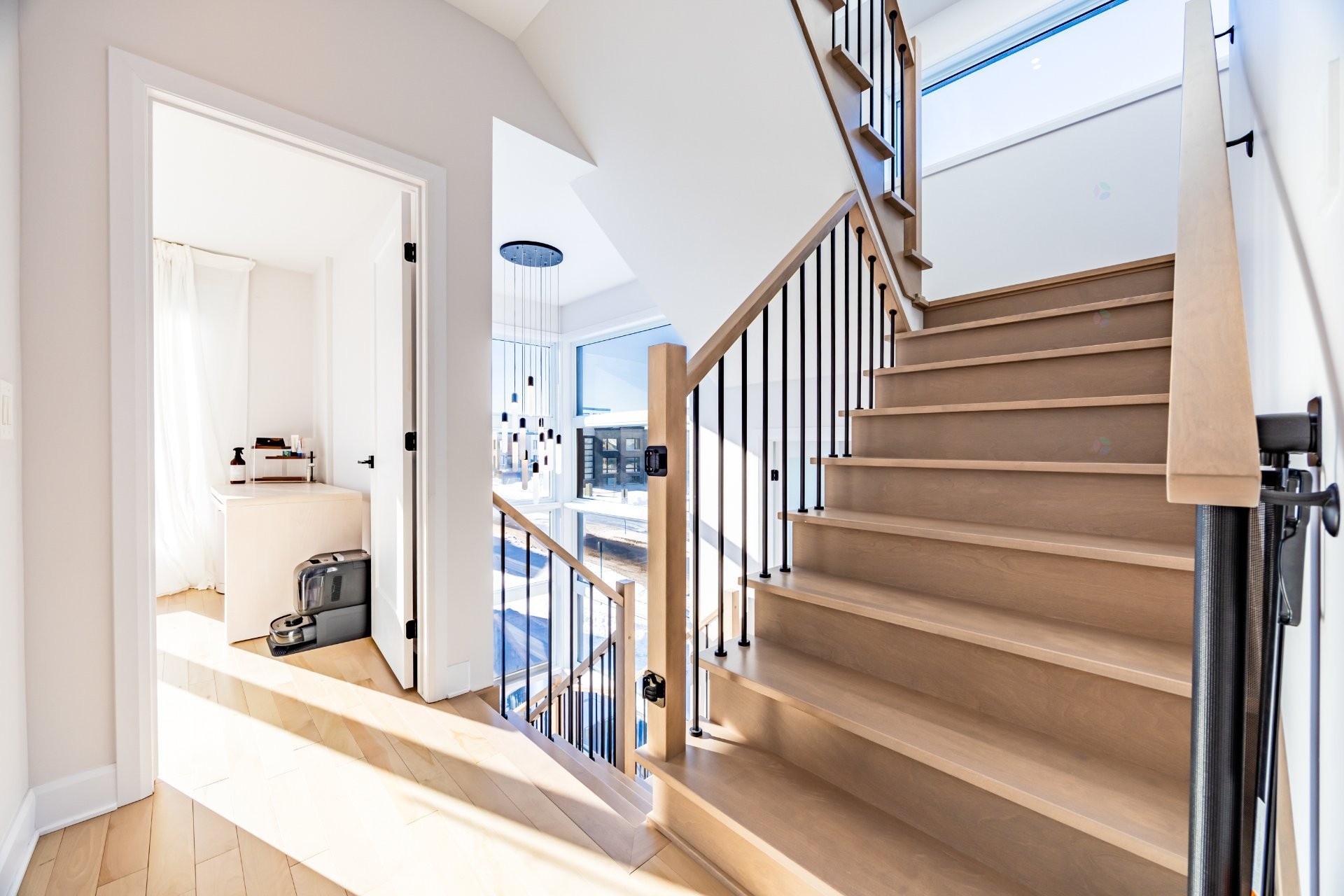 









111Z


Av. des Chênes

,
Candiac,




QC
J5R0V6

