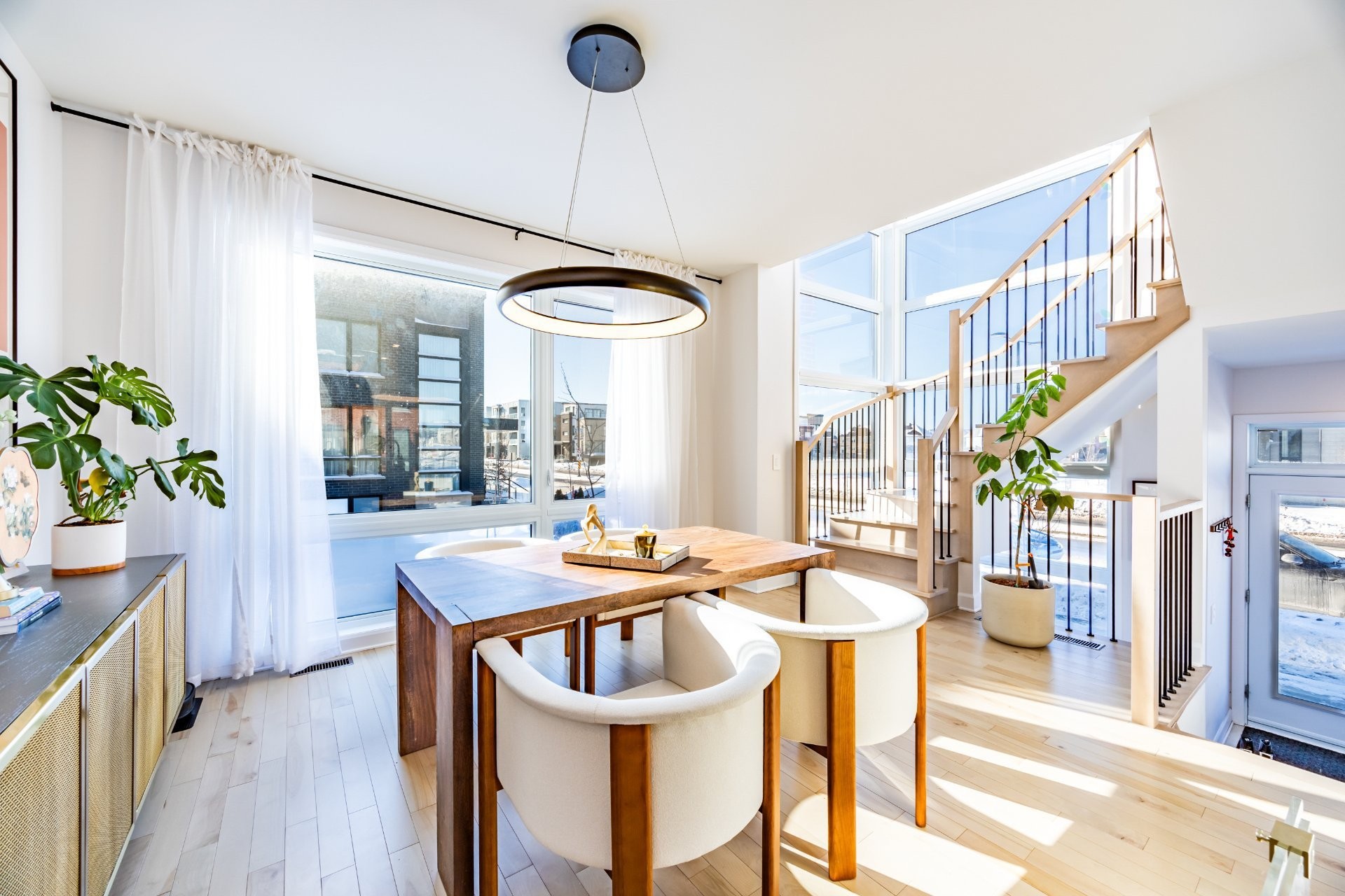 









111Z


Av. des Chênes

,
Candiac,




QC
J5R0V6

