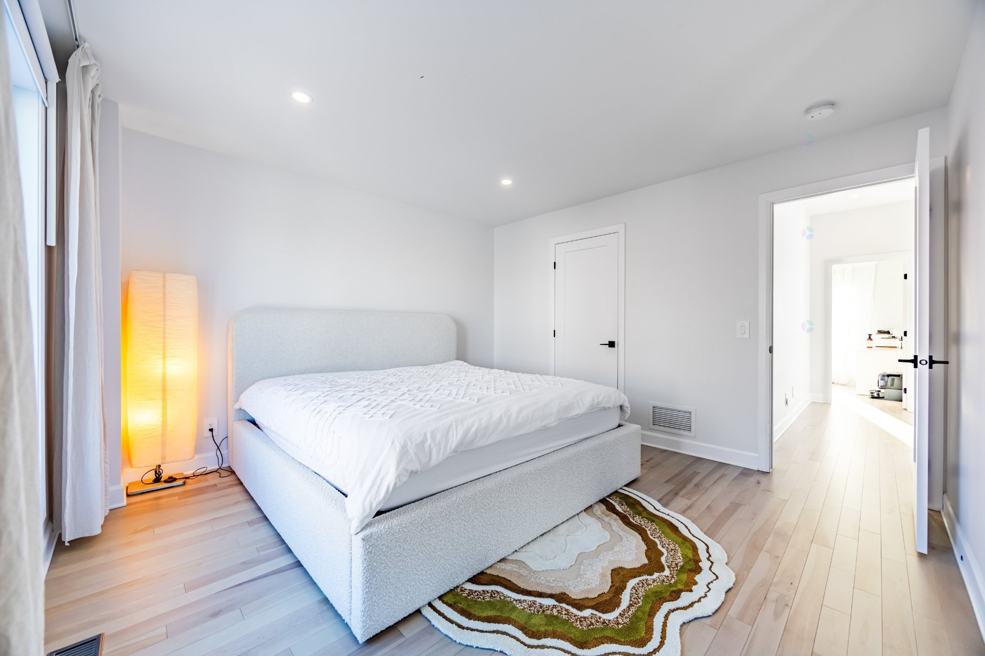 









111Z


Av. des Chênes

,
Candiac,




QC
J5R0V6

