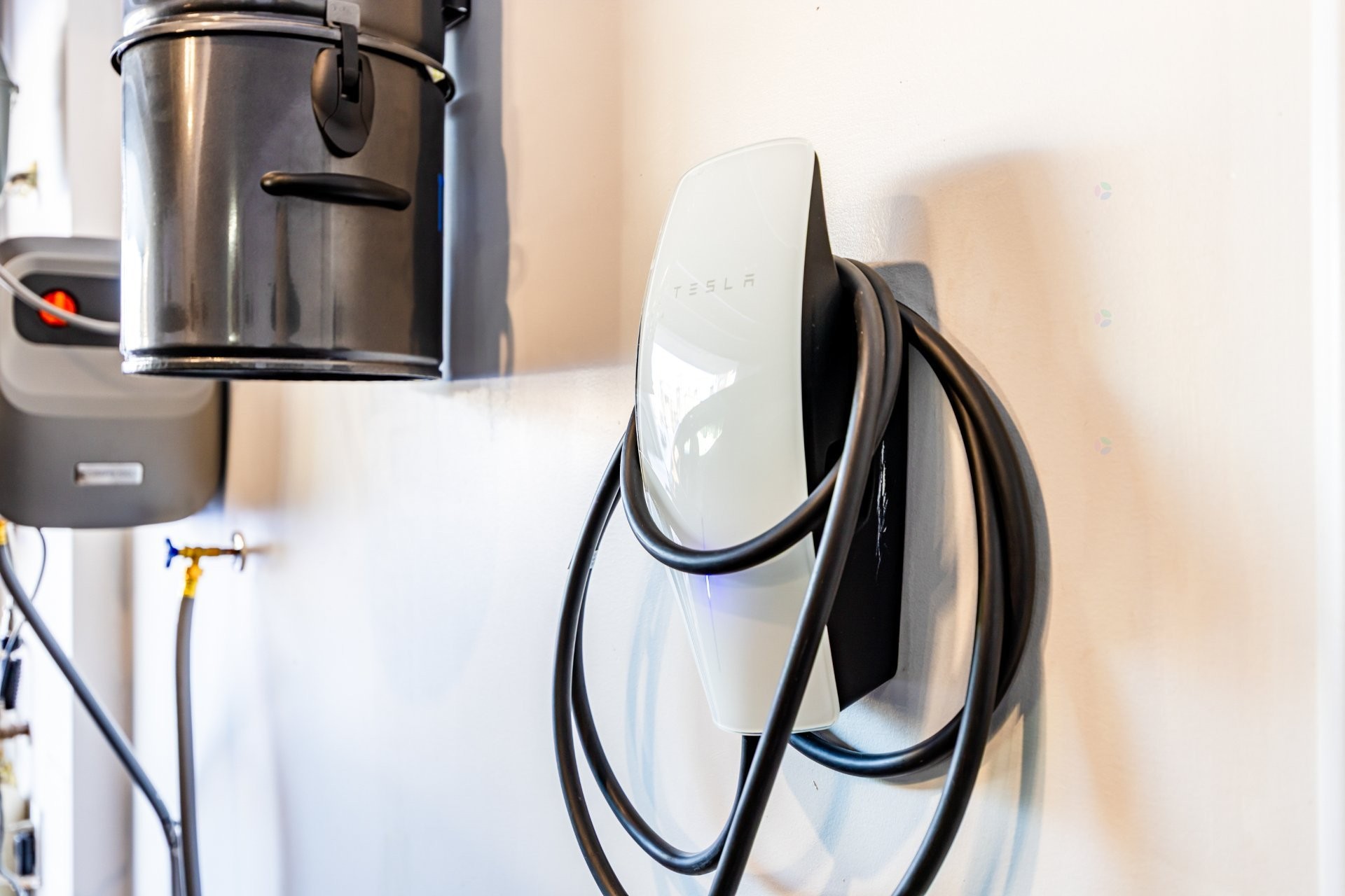 









111Z


Av. des Chênes

,
Candiac,




QC
J5R0V6

