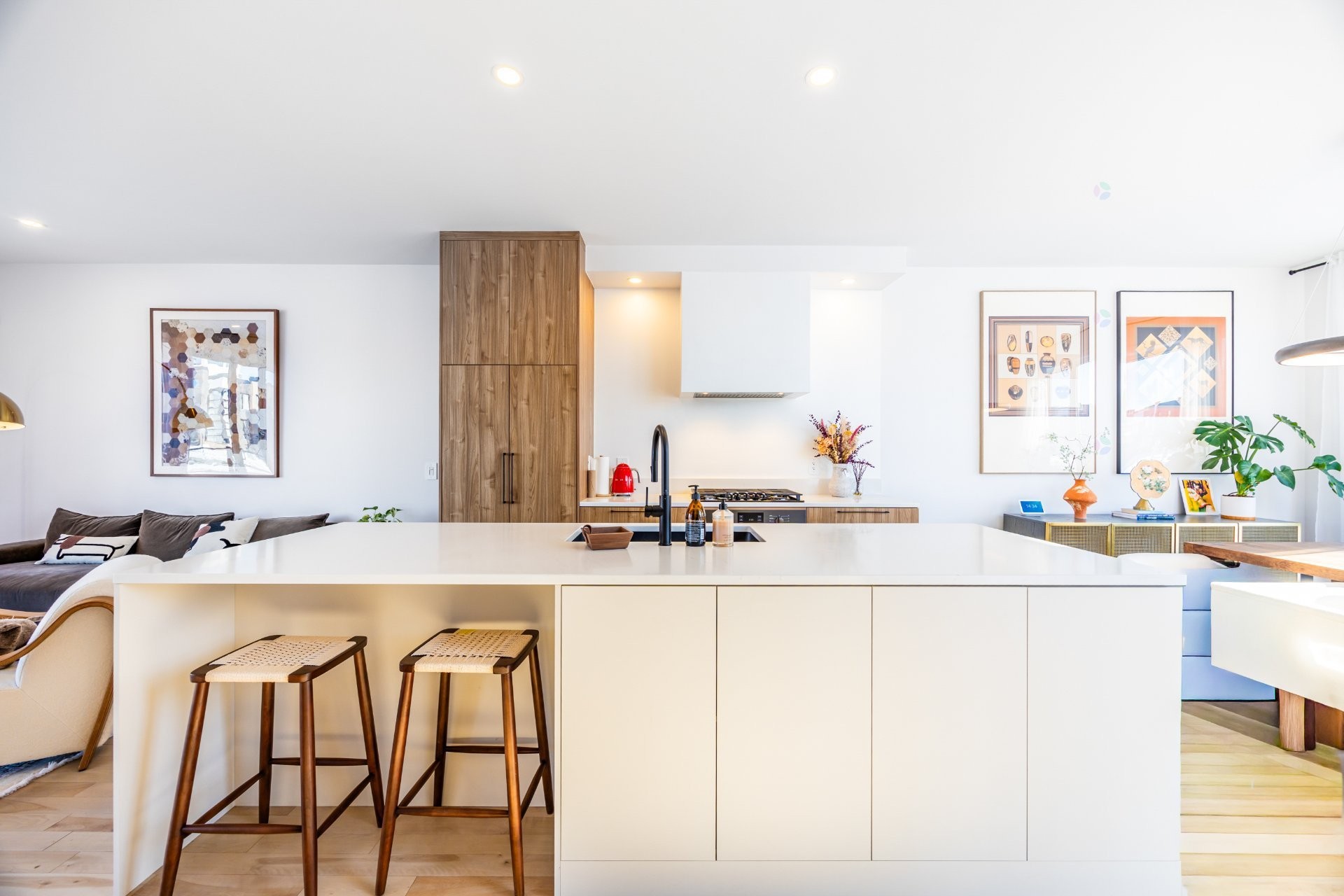 









111Z


Av. des Chênes

,
Candiac,




QC
J5R0V6

