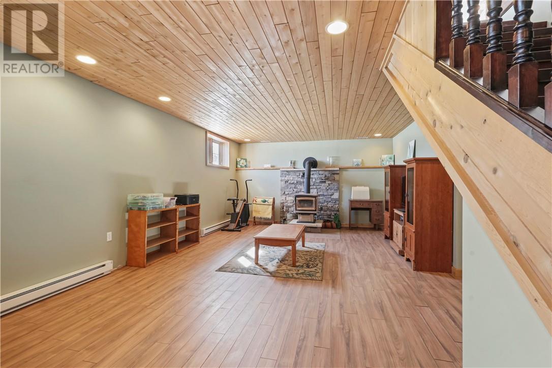 












4510 Bidwell Road

,
Sheguiandah, Manitoulin Island,




Ontario
P0P1W0

