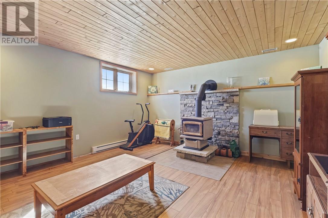 












4510 Bidwell Road

,
Sheguiandah, Manitoulin Island,




Ontario
P0P1W0

