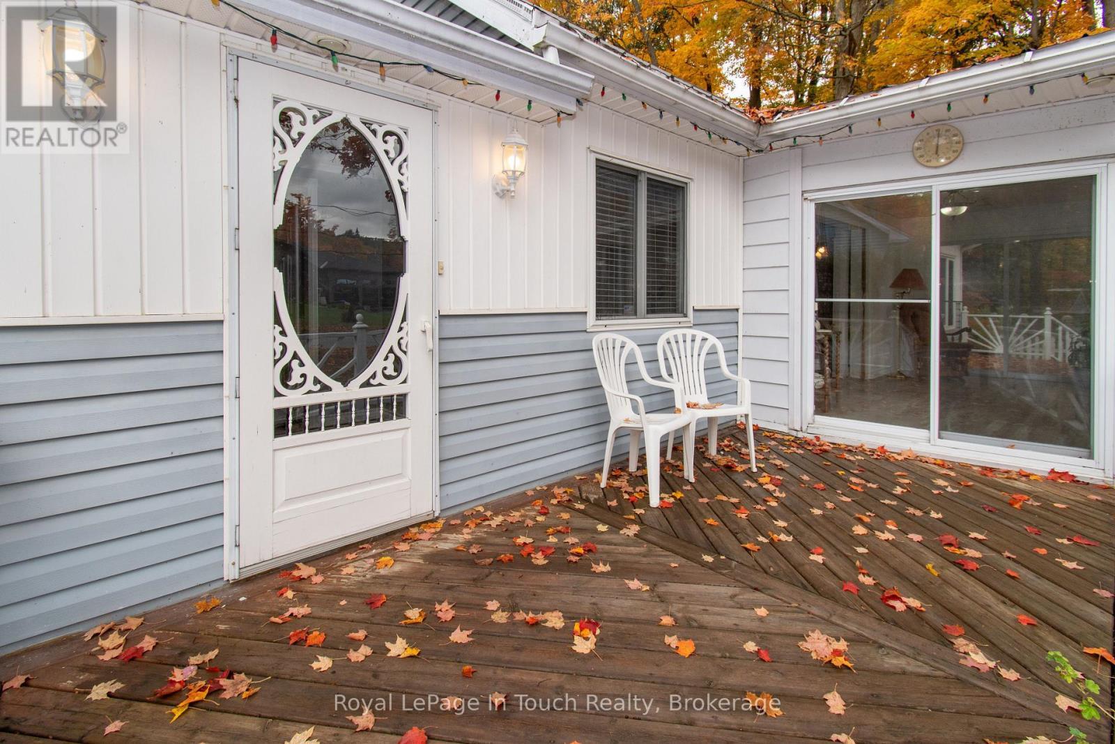 












748 OVERHEAD BRIDGE ROAD

,
Tiny,




Ontario
L9M0V6

