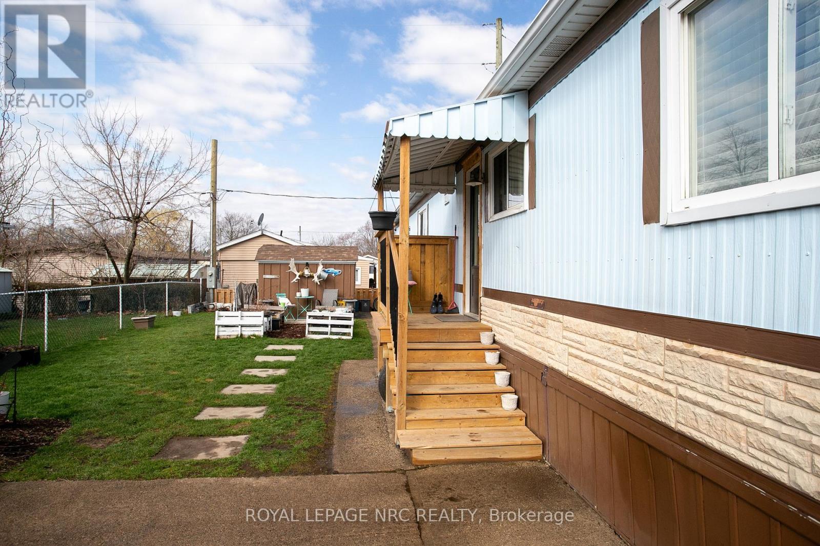 












297 - 241 ST. PAUL STREET

,
St. Catharines,




Ontario
L2S2E5

