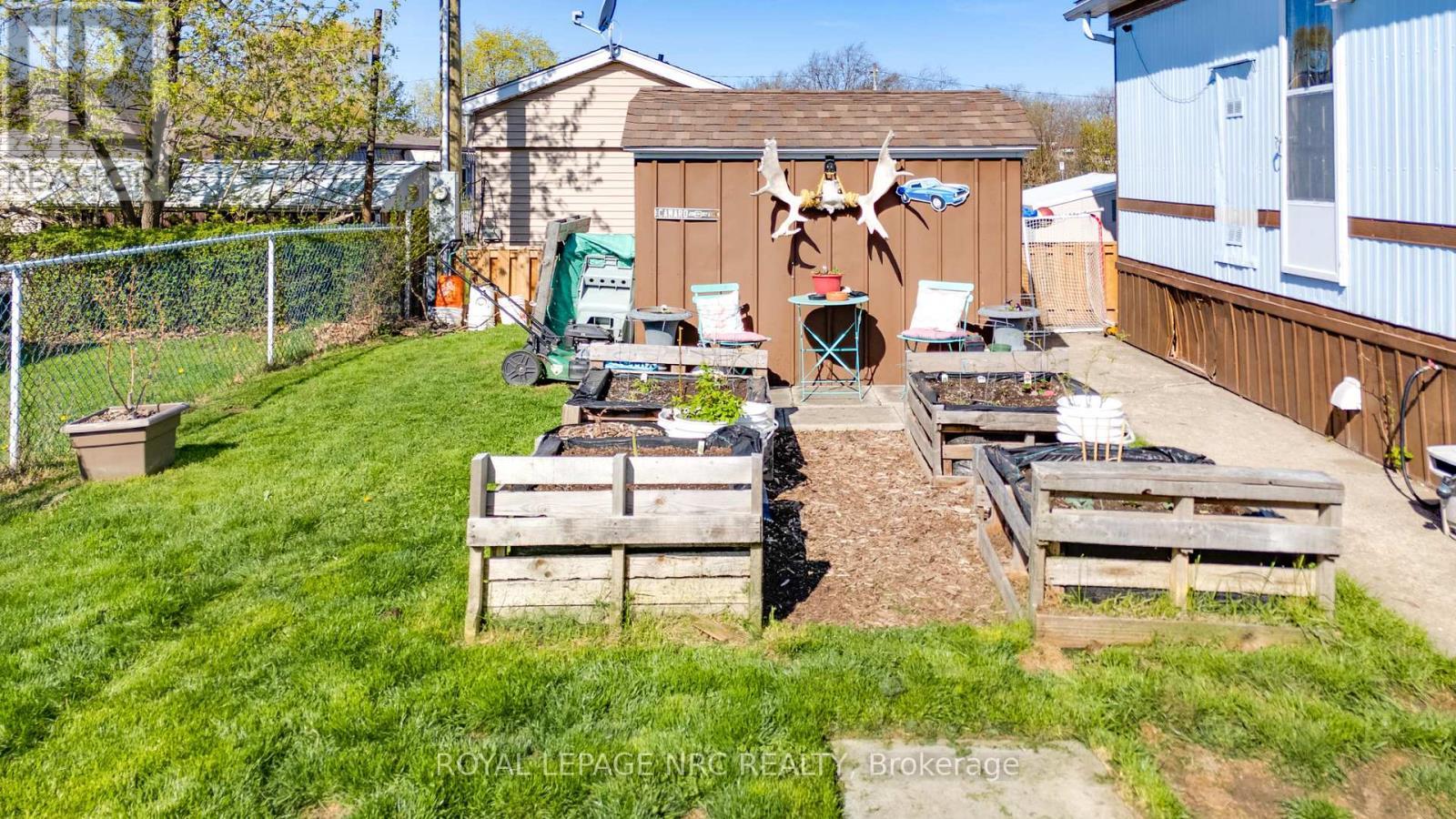 












297 - 241 ST. PAUL STREET

,
St. Catharines,




Ontario
L2S2E5

