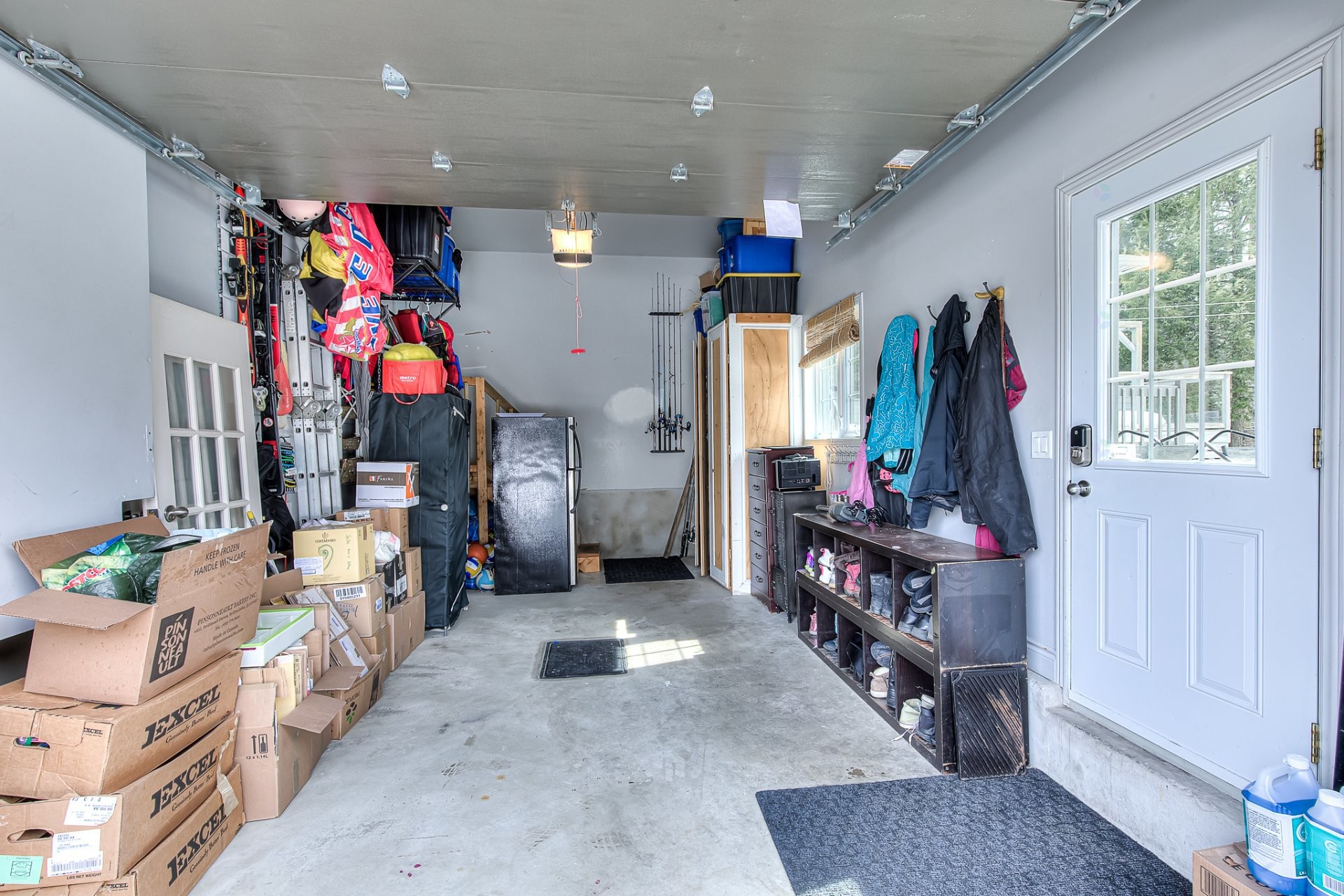 









523


Rue Lamontagne

,
Saint-Jérôme,




QC
J5L2M7

