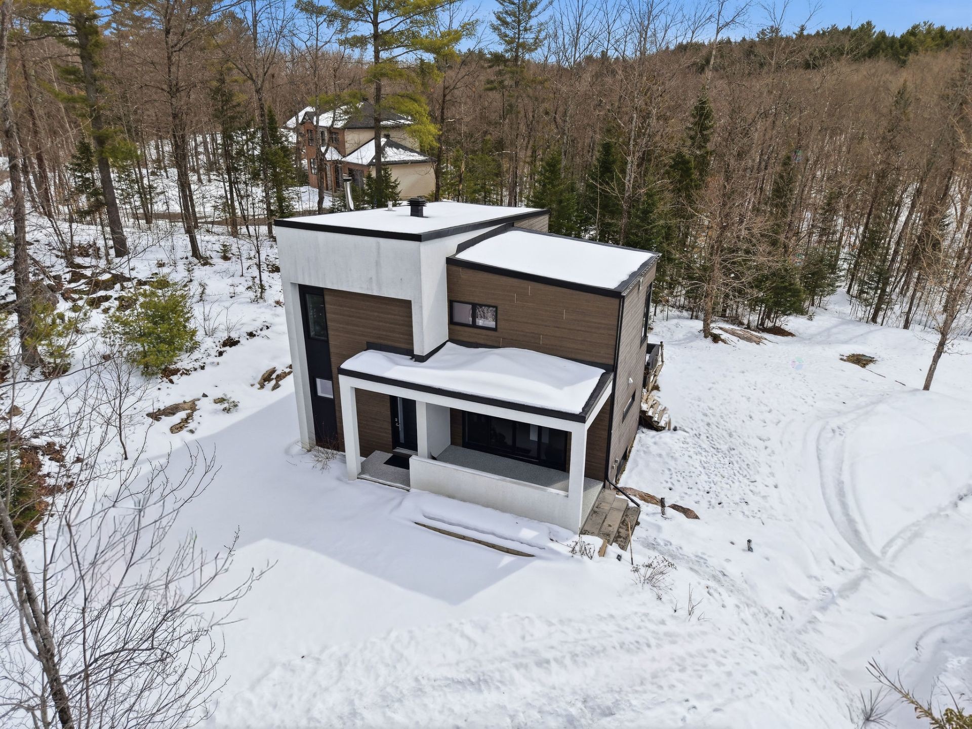 









6


Rue du Butor

,
Val-des-Monts,




QC
J8N0B7

