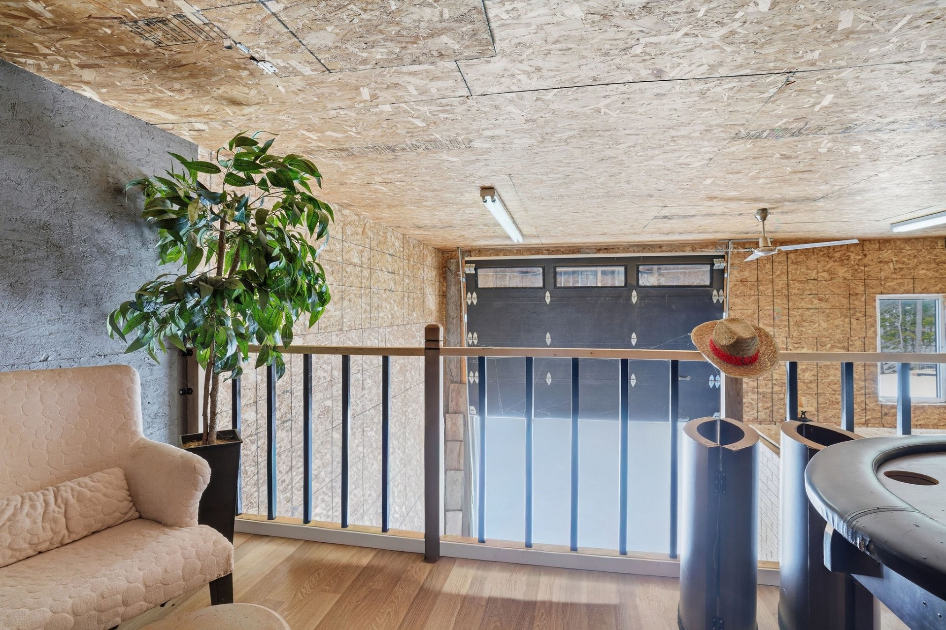 









6


Rue du Butor

,
Val-des-Monts,




QC
J8N0B7

