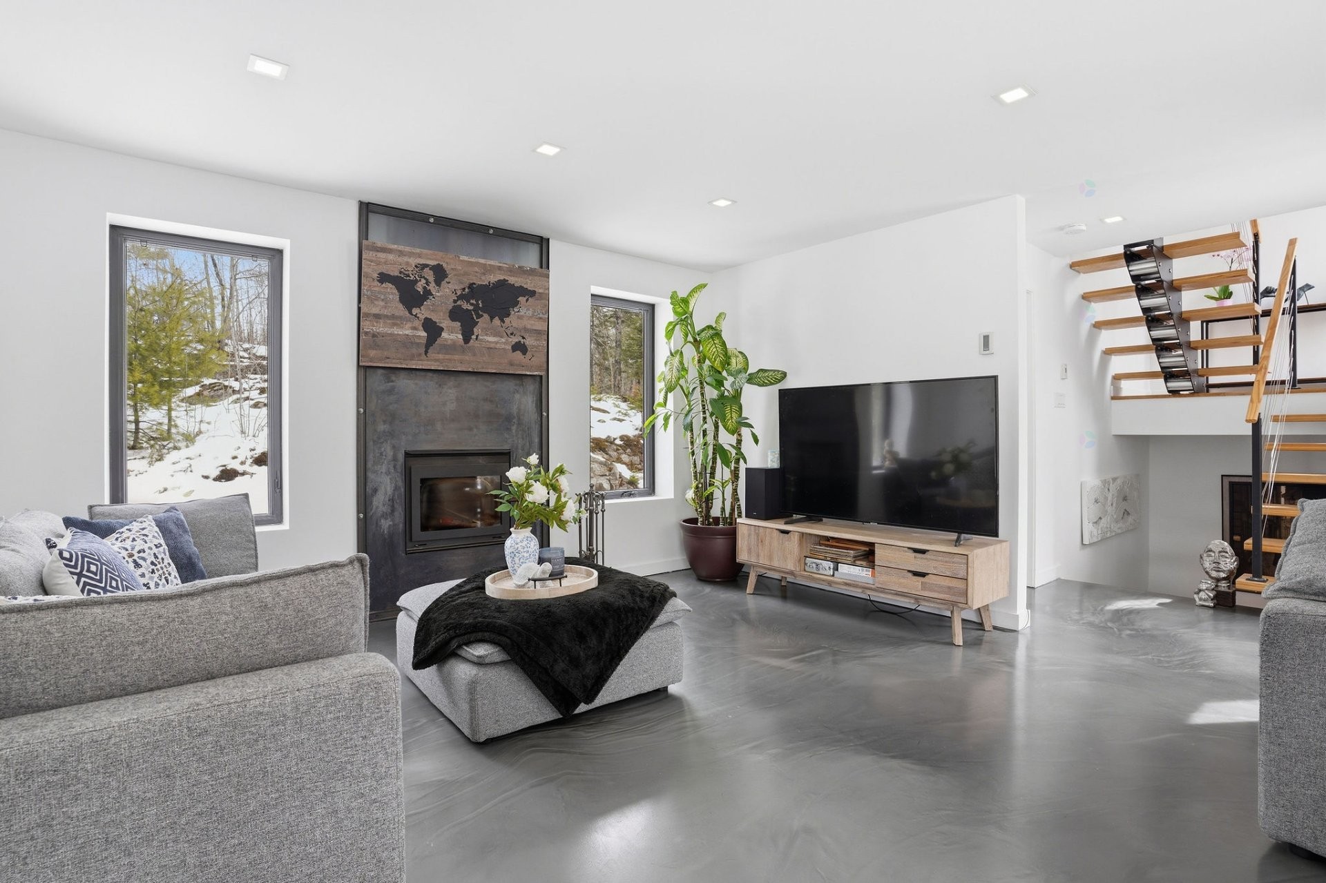 









6


Rue du Butor

,
Val-des-Monts,




QC
J8N0B7

