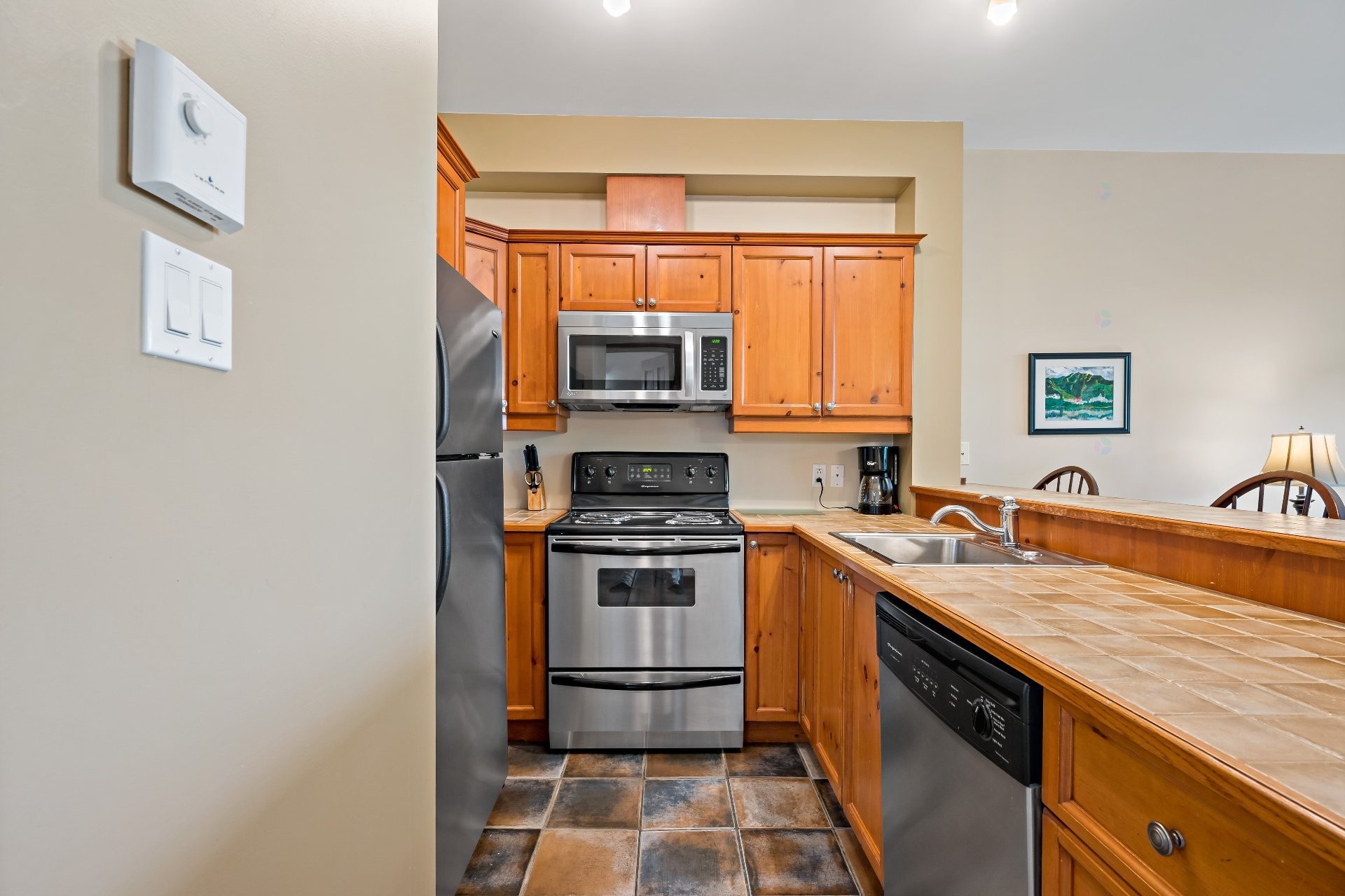 









225


Rue du Mont-Plaisant

, 7,
Mont-Tremblant,




QC
J8E1L2

