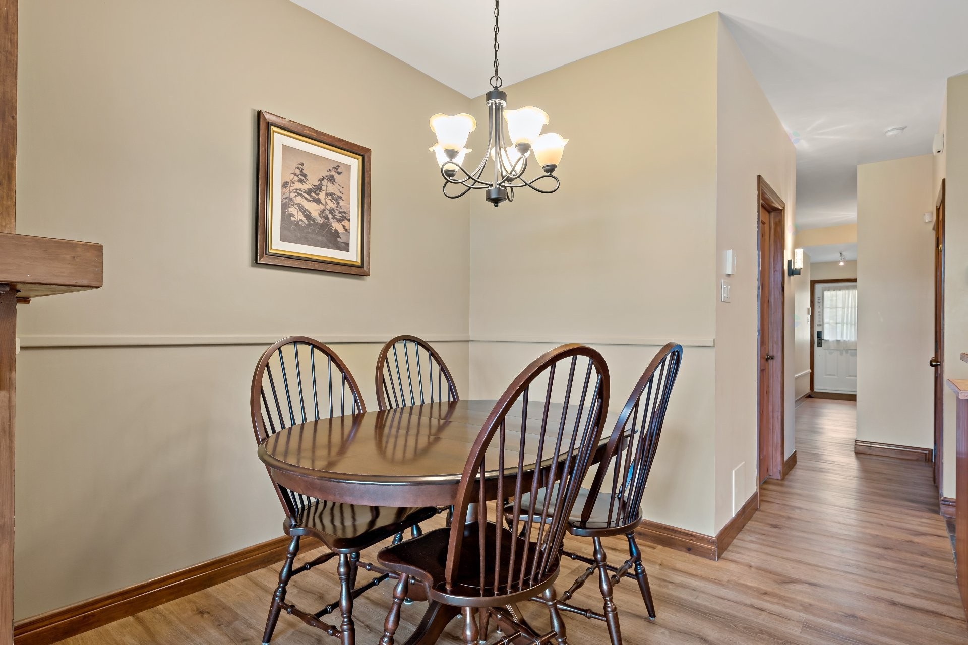 









225


Rue du Mont-Plaisant

, 7,
Mont-Tremblant,




QC
J8E1L2

