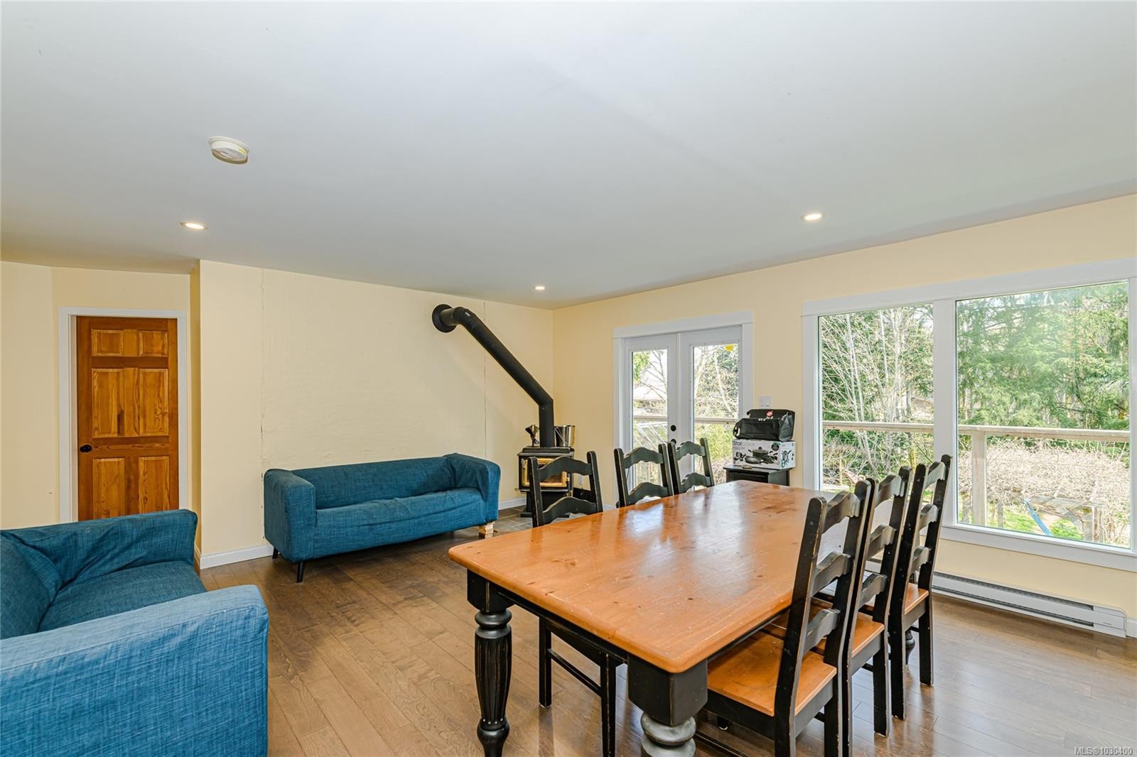 









821


Fulford-Ganges

Rd,
Salt Spring,




BC
V8K 2G4

