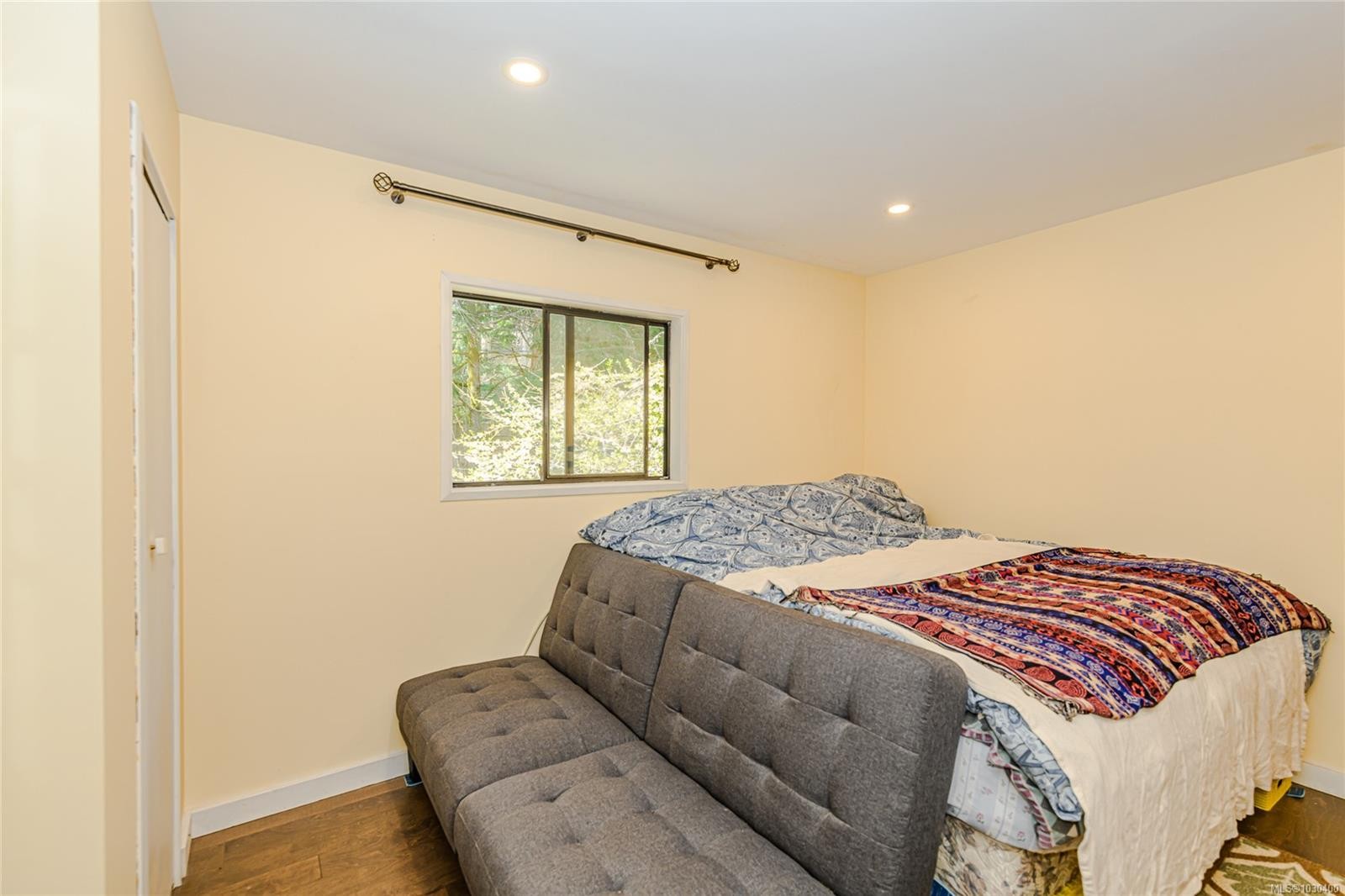 









821


Fulford-Ganges

Rd,
Salt Spring,




BC
V8K 2G4

