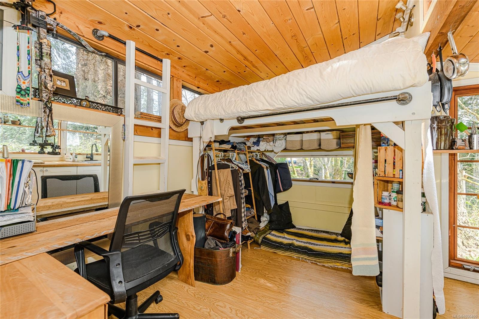 









821


Fulford-Ganges

Rd,
Salt Spring,




BC
V8K 2G4

