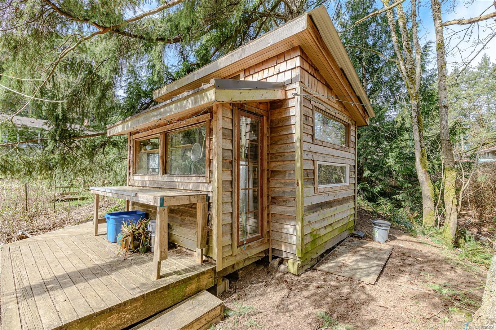 









821


Fulford-Ganges

Rd,
Salt Spring,




BC
V8K 2G4

