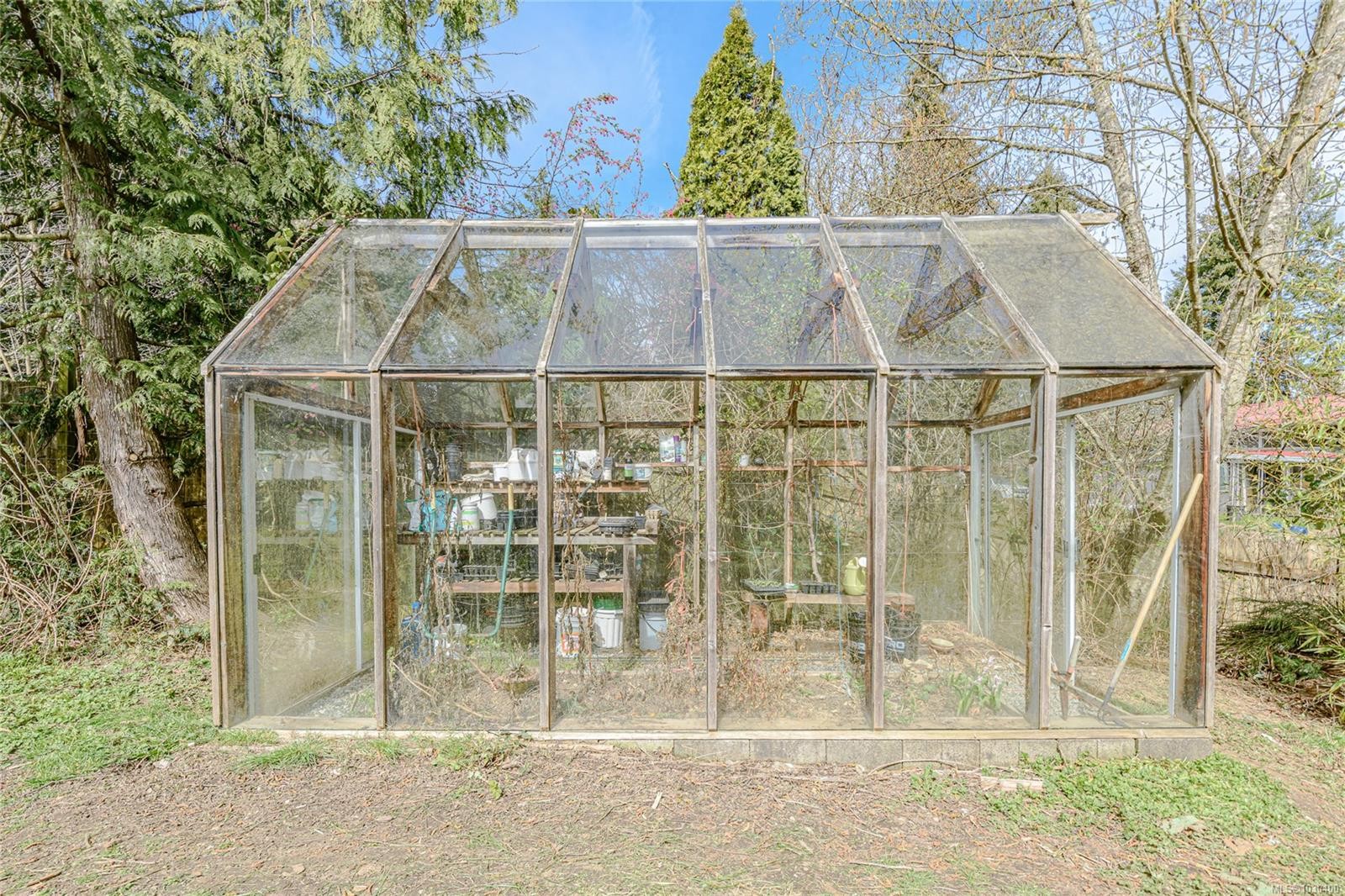 









821


Fulford-Ganges

Rd,
Salt Spring,




BC
V8K 2G4

