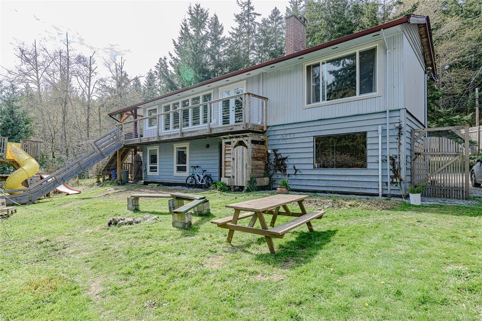 









821


Fulford-Ganges

Rd,
Salt Spring,




BC
V8K 2G4

