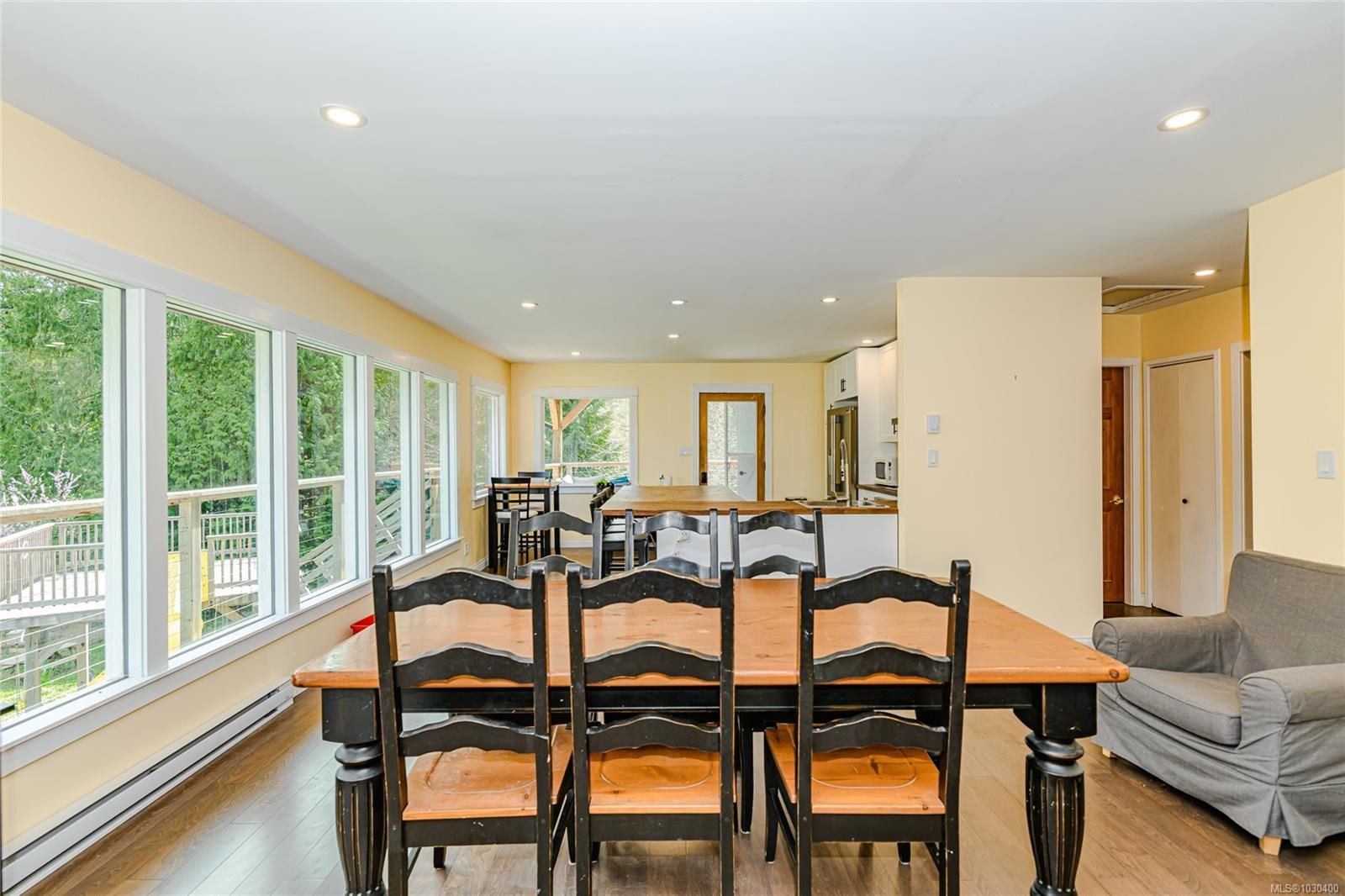 









821


Fulford-Ganges

Rd,
Salt Spring,




BC
V8K 2G4

