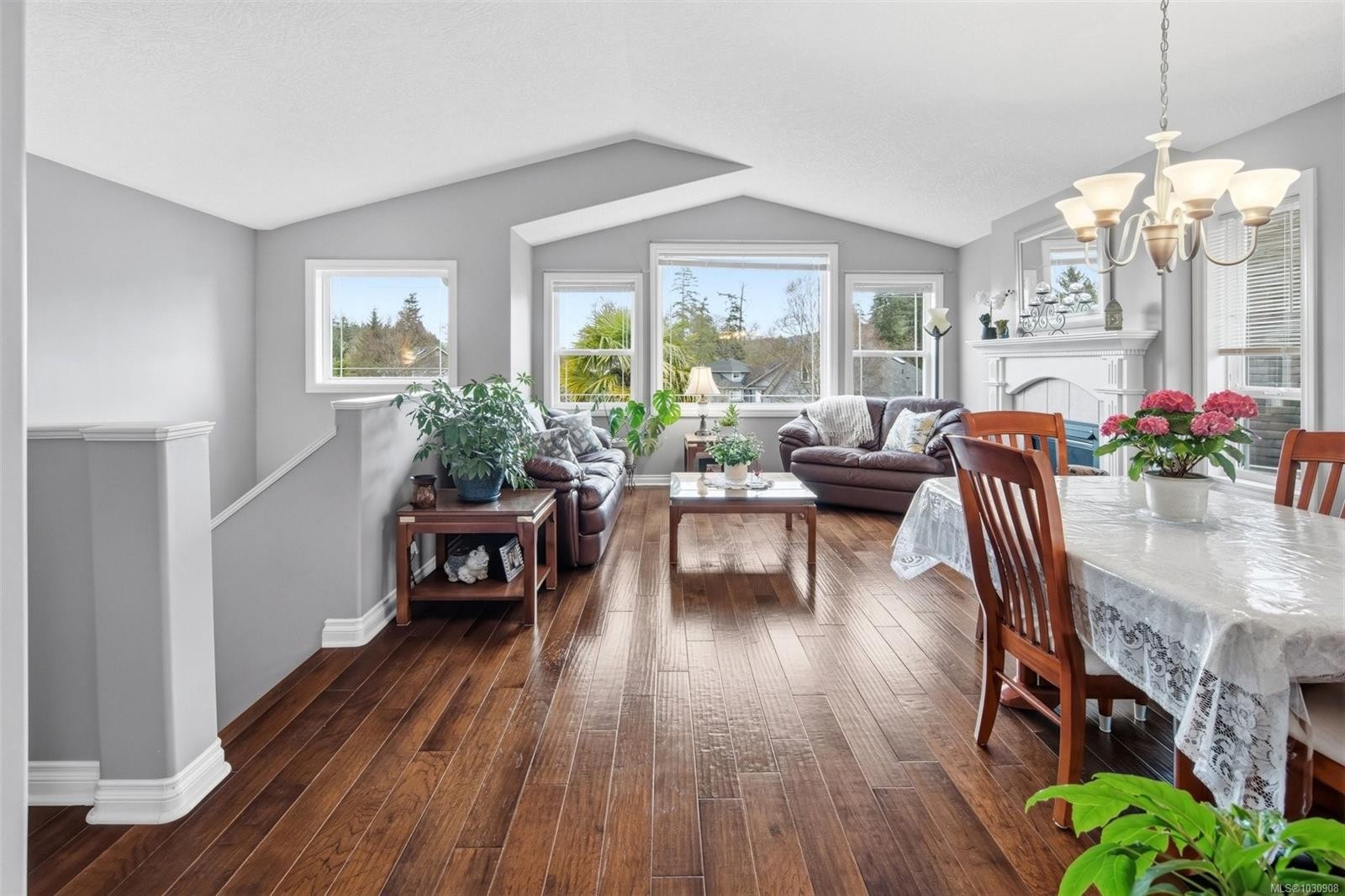 









7139


Jacksons

Pl,
Sooke,




BC
V9Z 0T7

