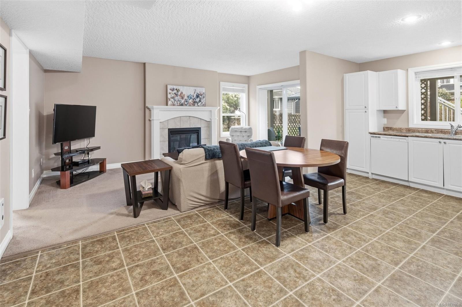 









7139


Jacksons

Pl,
Sooke,




BC
V9Z 0T7

