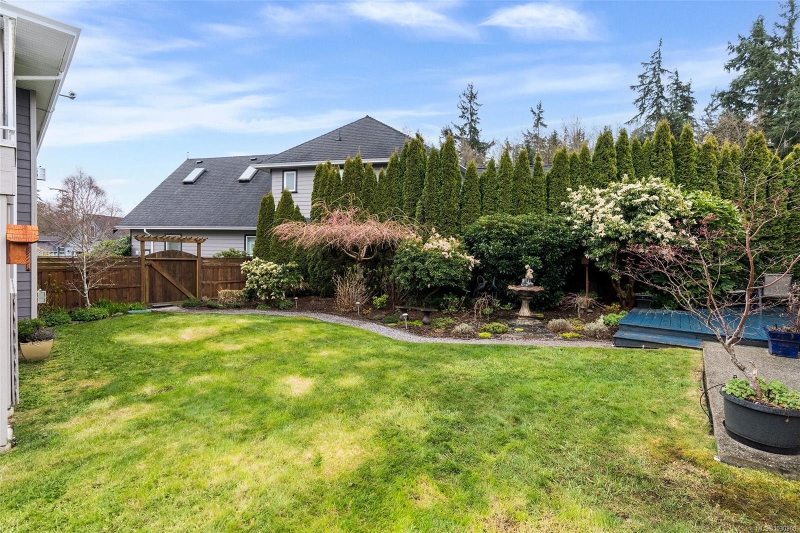 









7139


Jacksons

Pl,
Sooke,




BC
V9Z 0T7

