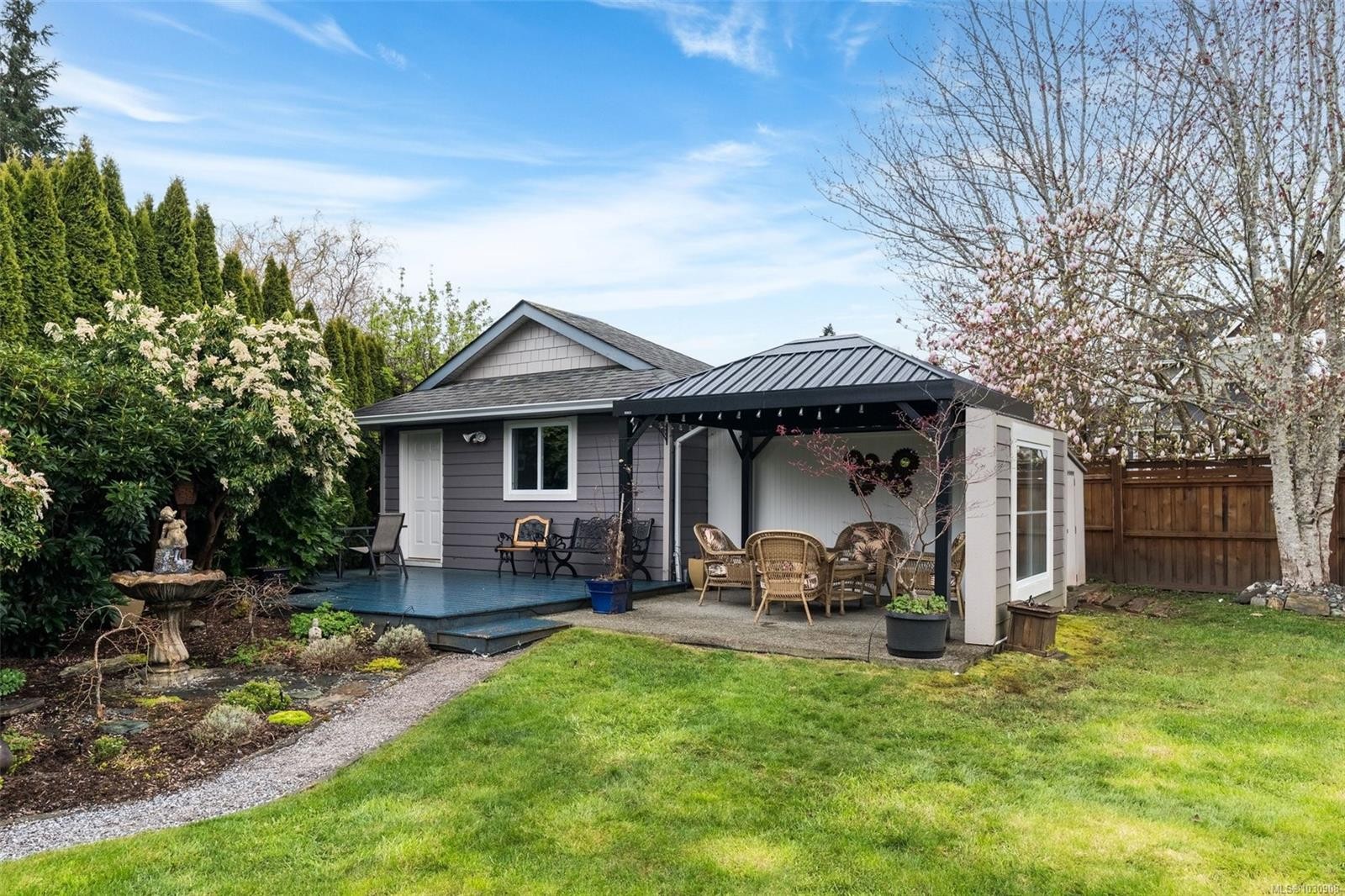 









7139


Jacksons

Pl,
Sooke,




BC
V9Z 0T7

