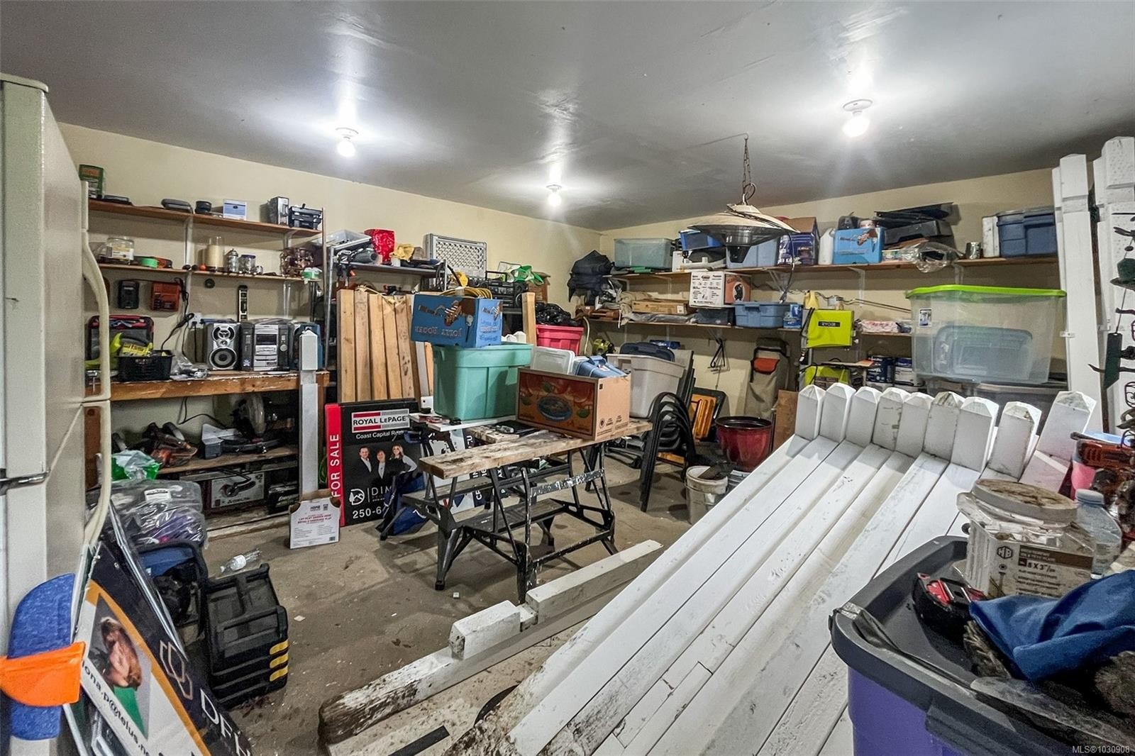 









7139


Jacksons

Pl,
Sooke,




BC
V9Z 0T7

