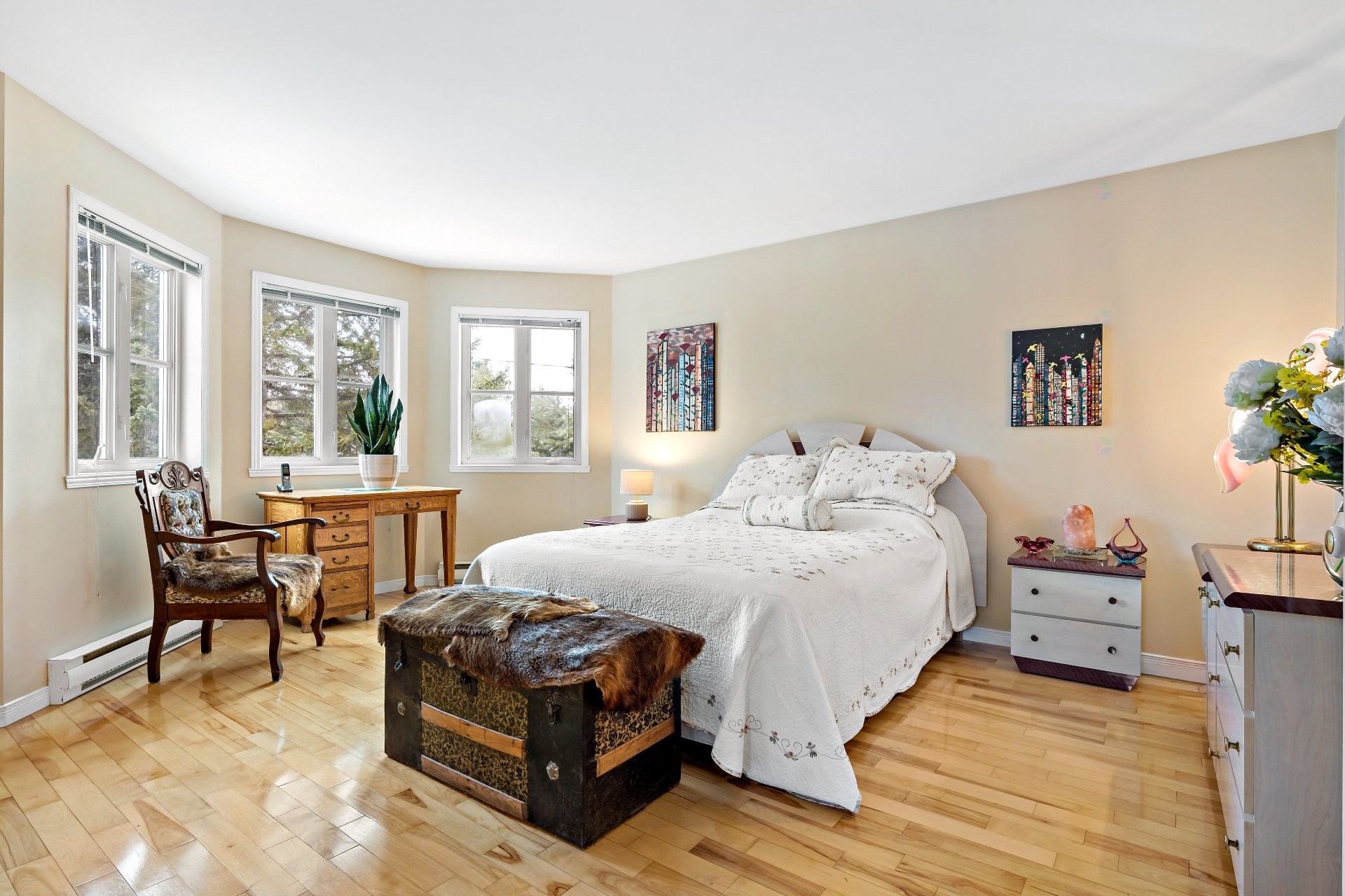 









111


Rue des Villageois

,
Mont-Blanc,




QC
J0T2G0

