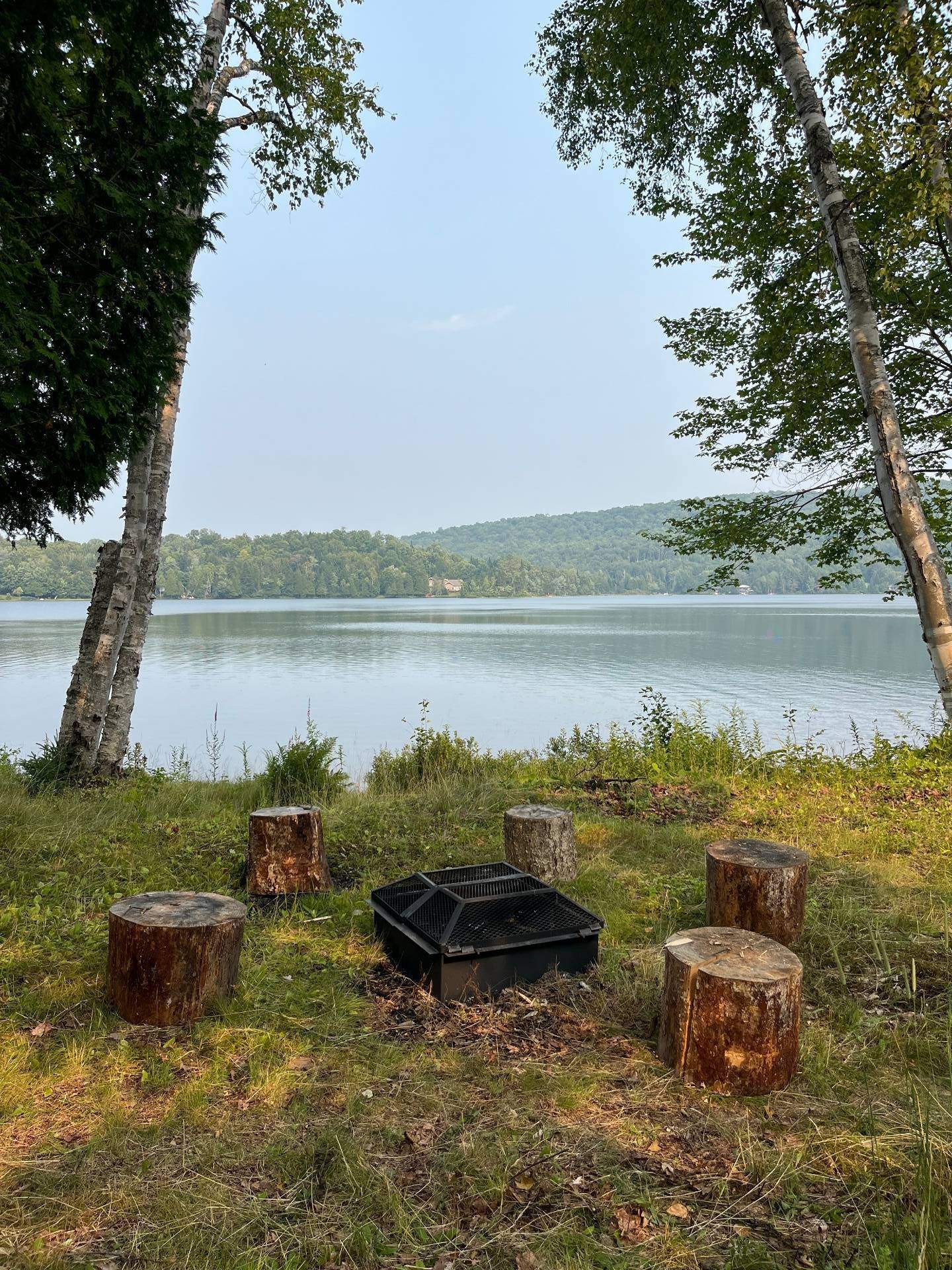 









185


Ch. du Domaine-Millette

,
Mont-Tremblant,




QC
J8E1V9

