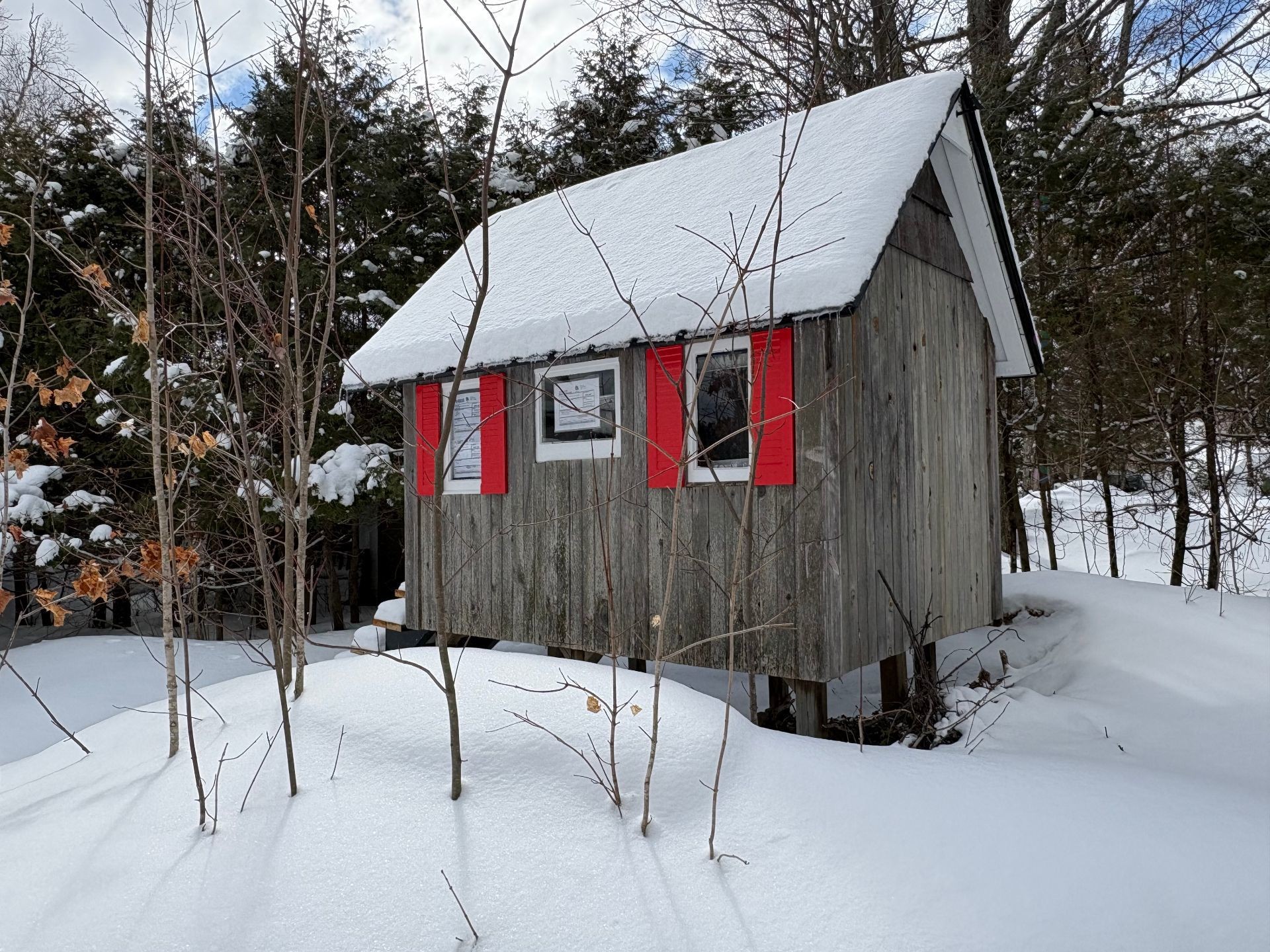 









185


Ch. du Domaine-Millette

,
Mont-Tremblant,




QC
J8E1V9

