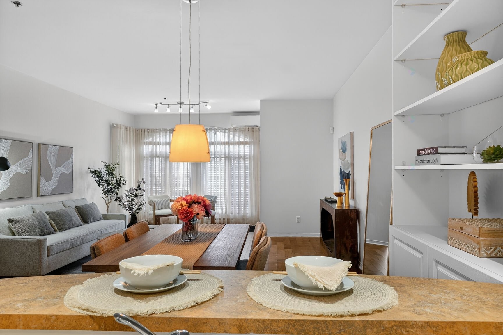 









275


Rue Upper Edison

, 105,
Saint-Lambert,




QC
J4R2W1

