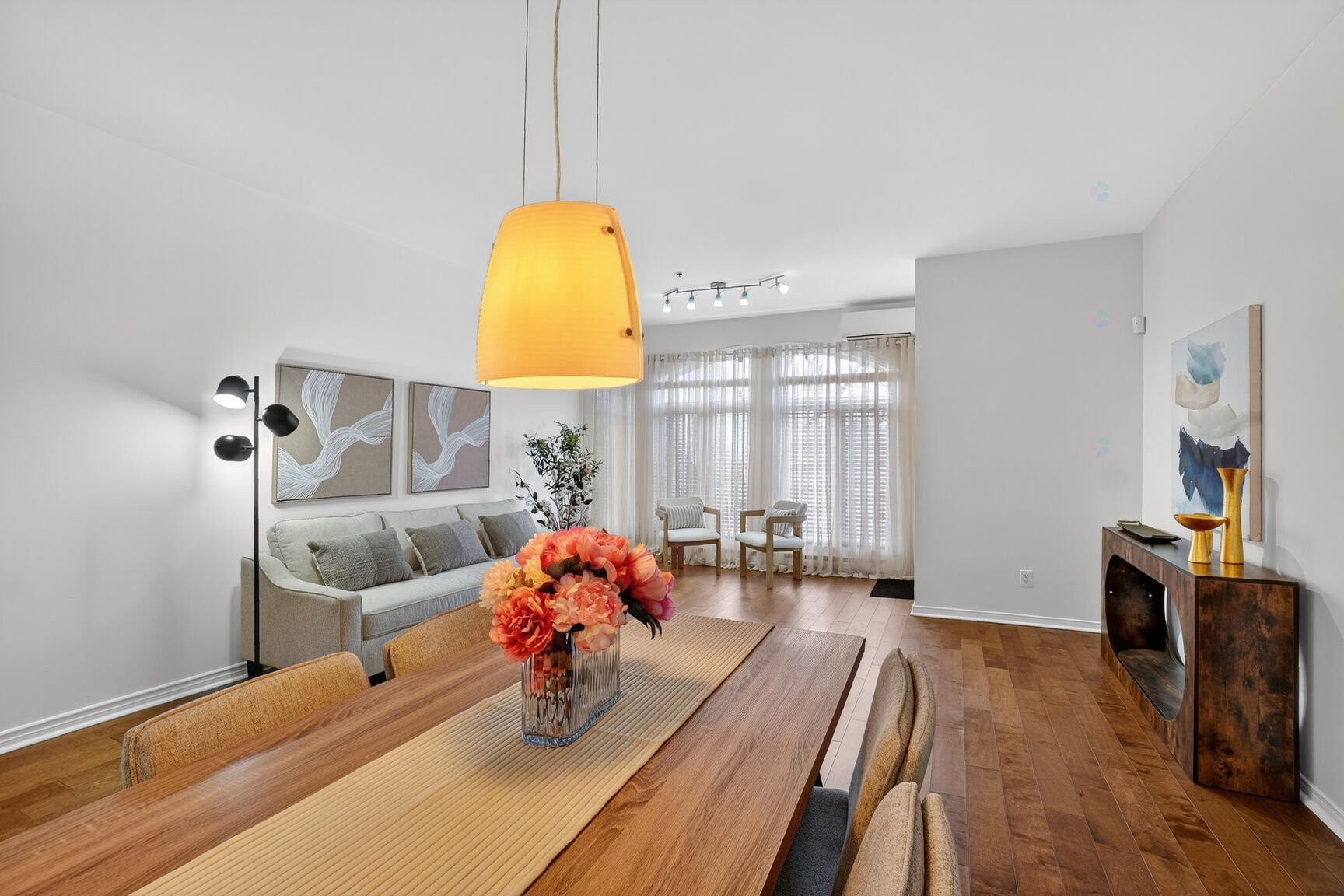 









275


Rue Upper Edison

, 105,
Saint-Lambert,




QC
J4R2W1

