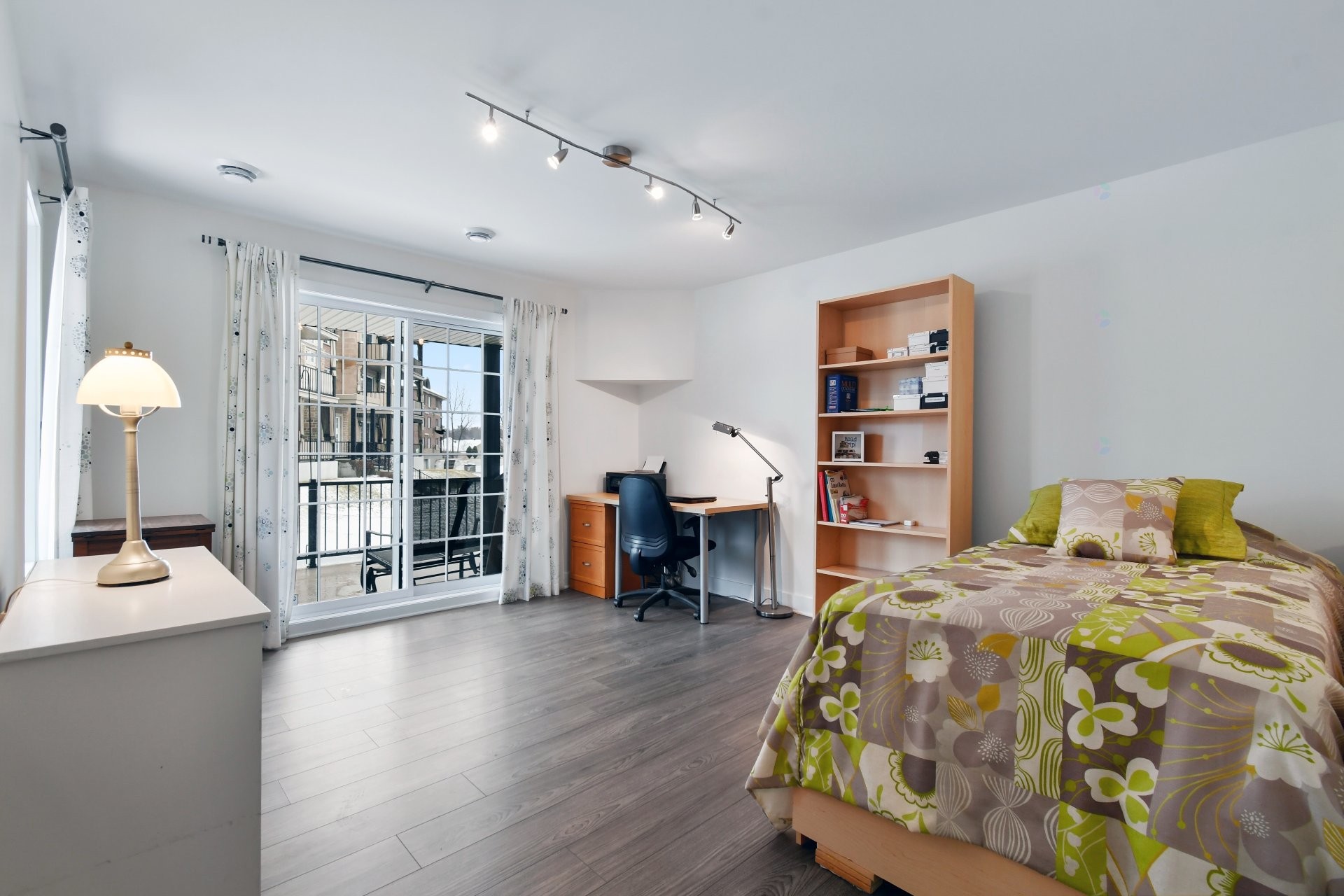 









390


Place du Louvre

, 103,
Mascouche,




QC
J7K0T2

