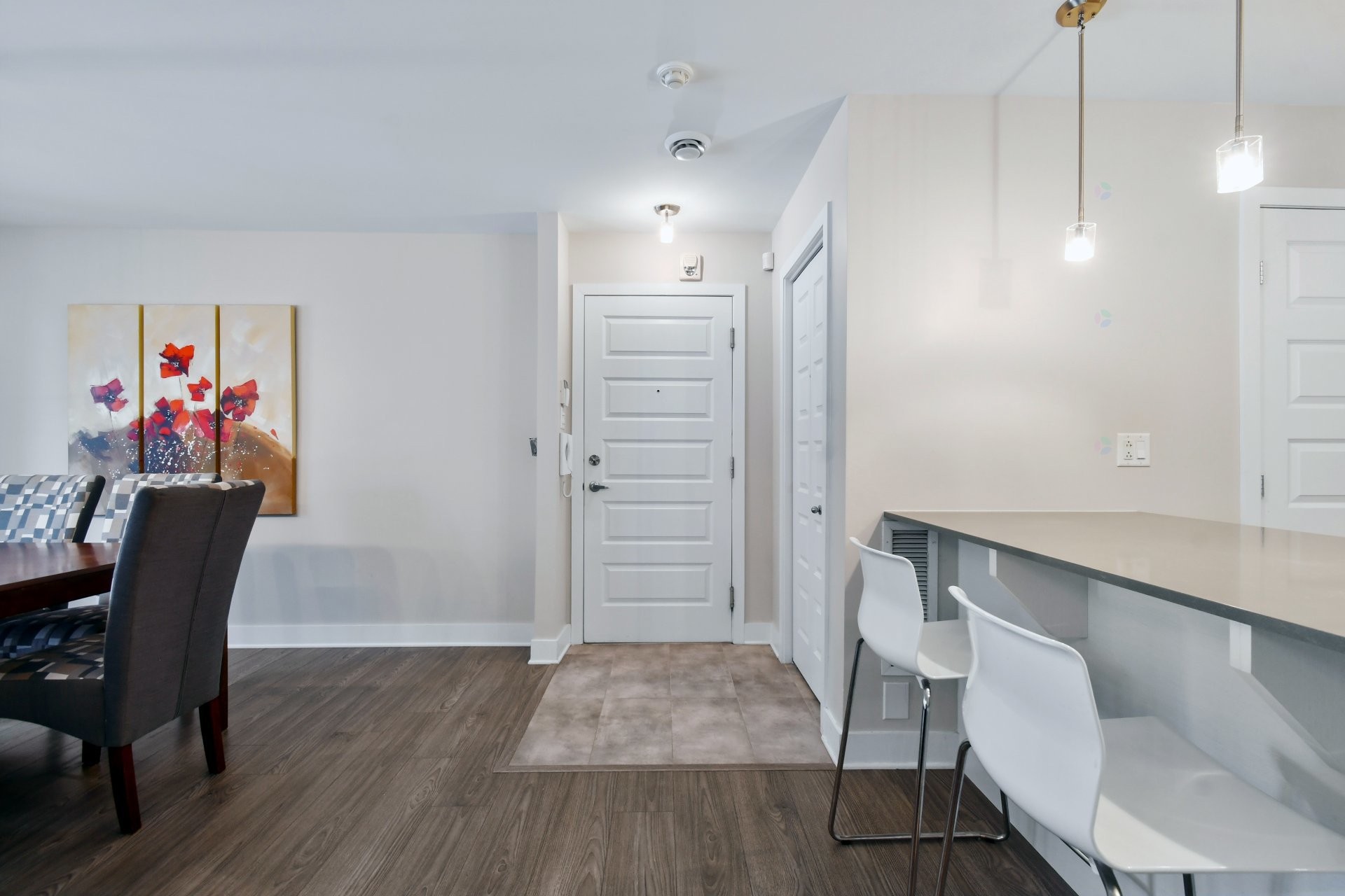 









390


Place du Louvre

, 103,
Mascouche,




QC
J7K0T2

