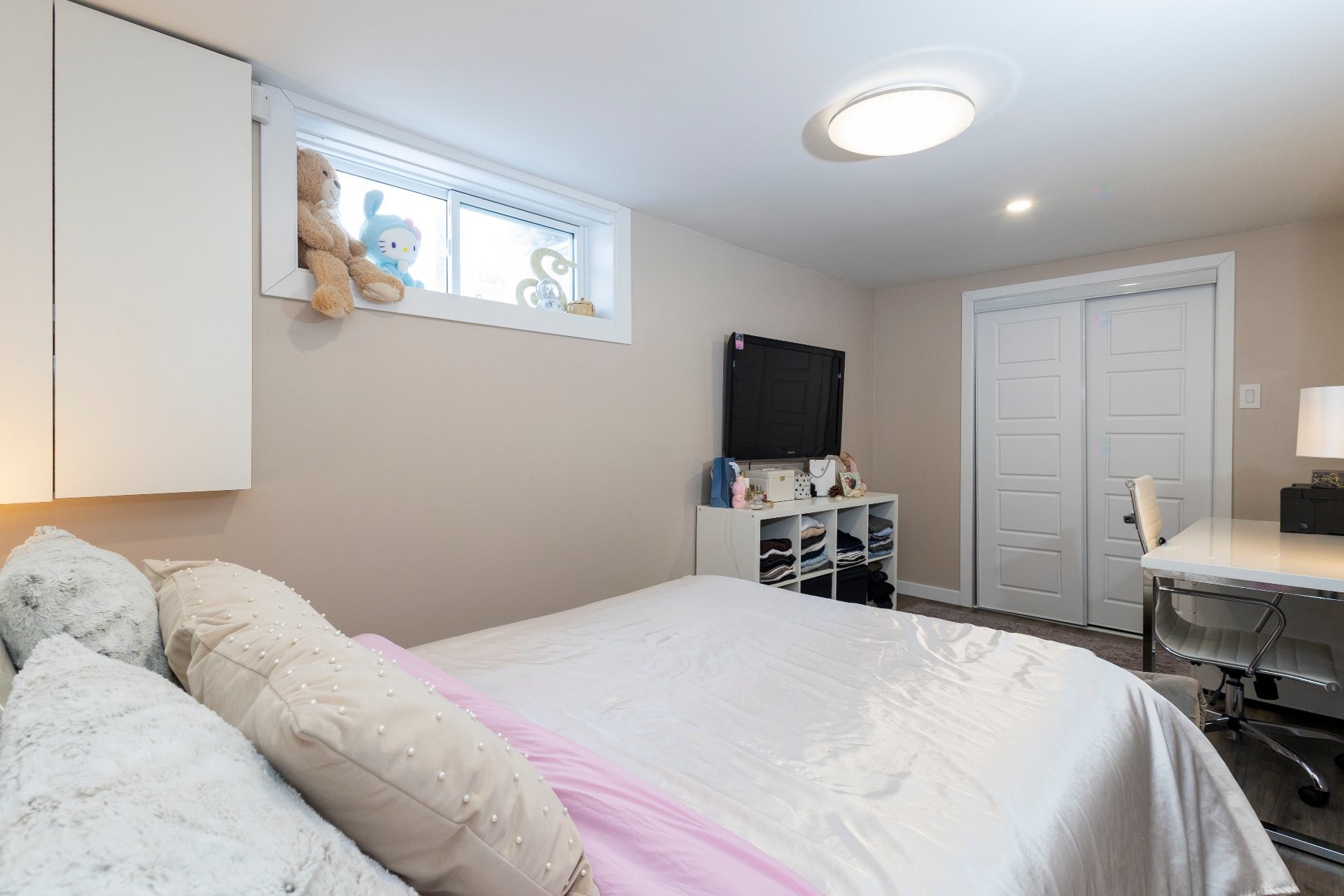









610


Mtée Montrougeau

,
Laval (Fabreville),




QC
H7P5L1

