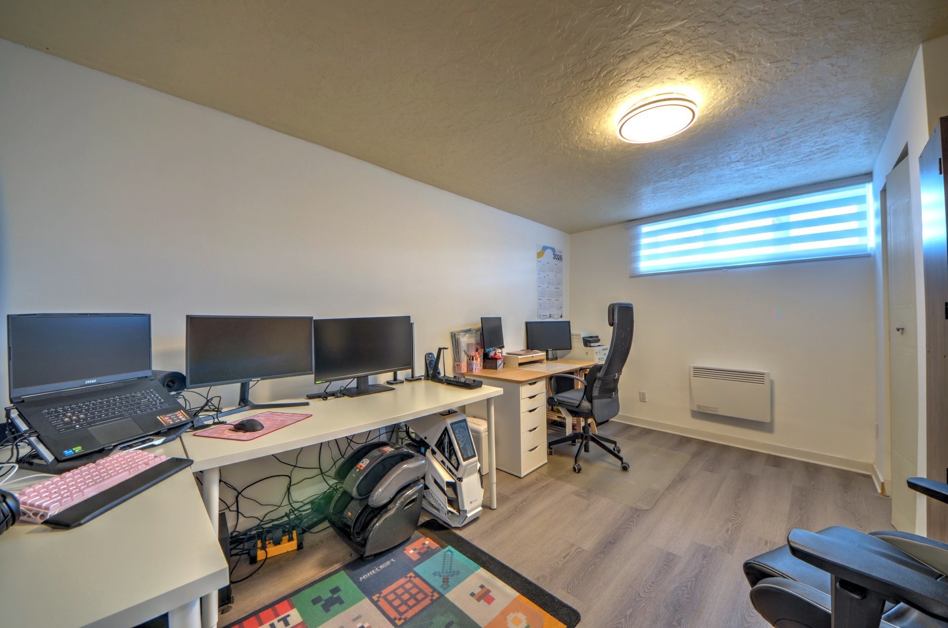 









475


Rue Thérèse

,
Brossard,




QC
J4W3H1


