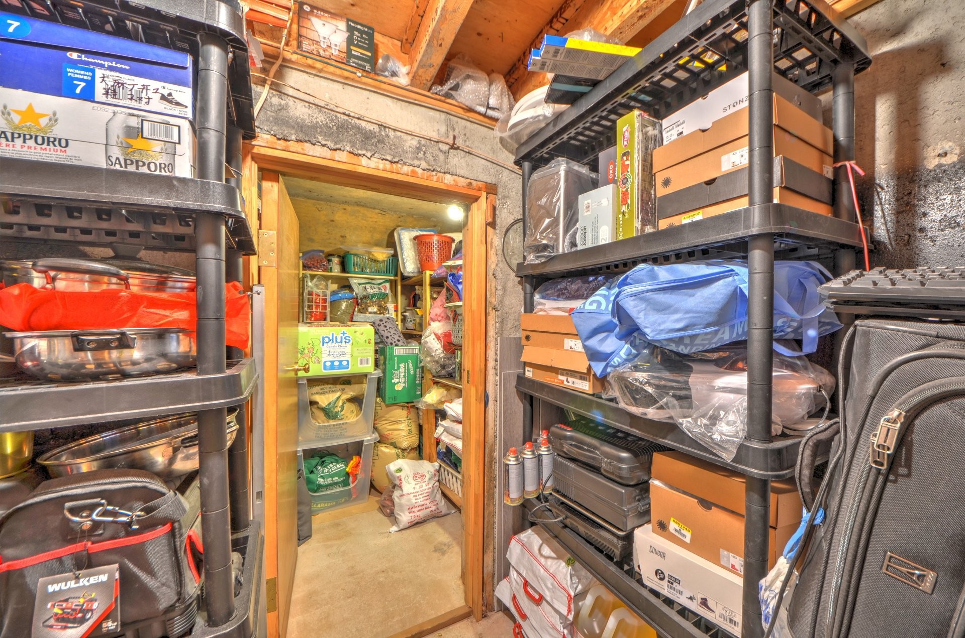 









475


Rue Thérèse

,
Brossard,




QC
J4W3H1

