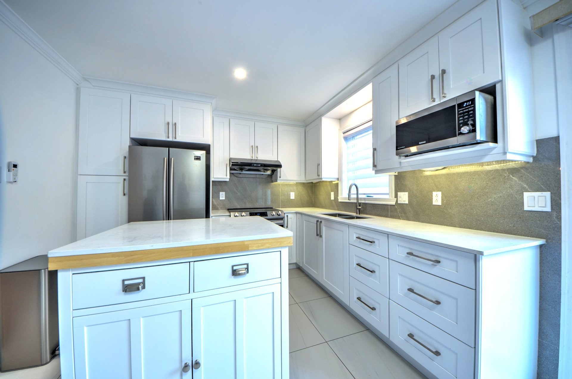 









475


Rue Thérèse

,
Brossard,




QC
J4W3H1

