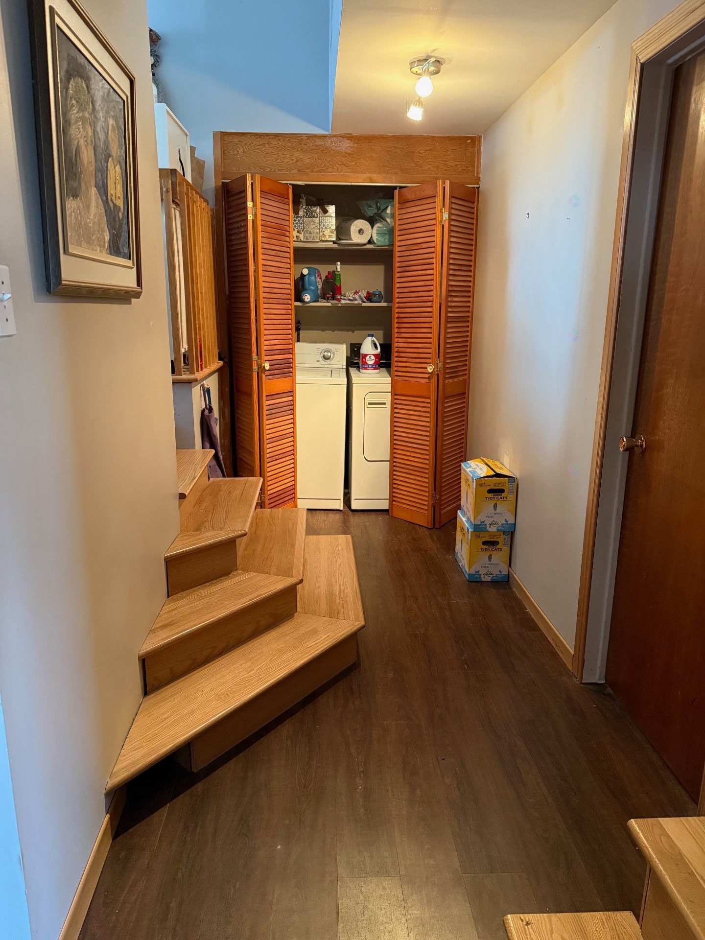 









1740


Rue Centrale

,
Sainte-Catherine,




QC
J5C1G5

